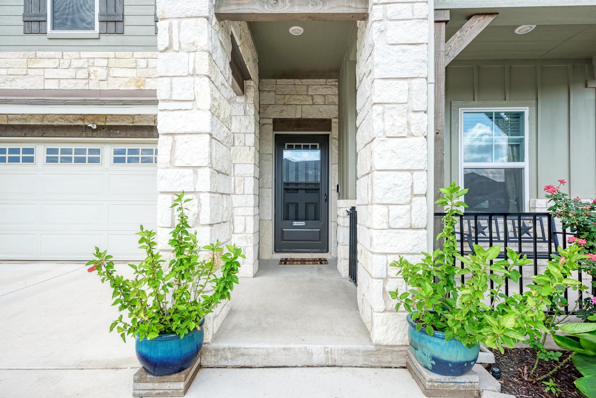 1646 Homestead Farms Dr, Round Rock, TX 78665