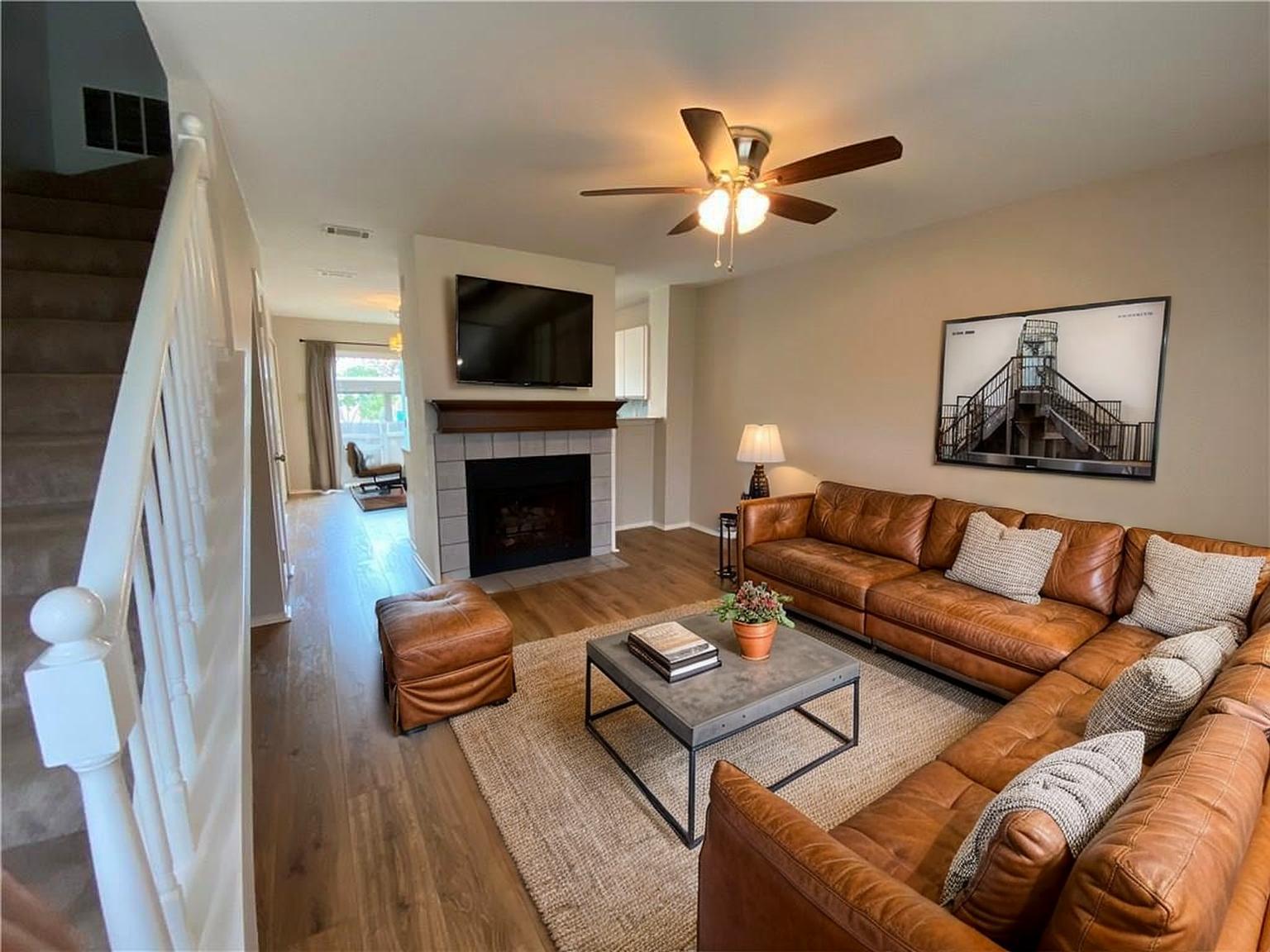 12325 Los Indios Trl # 9, Austin, TX 78729