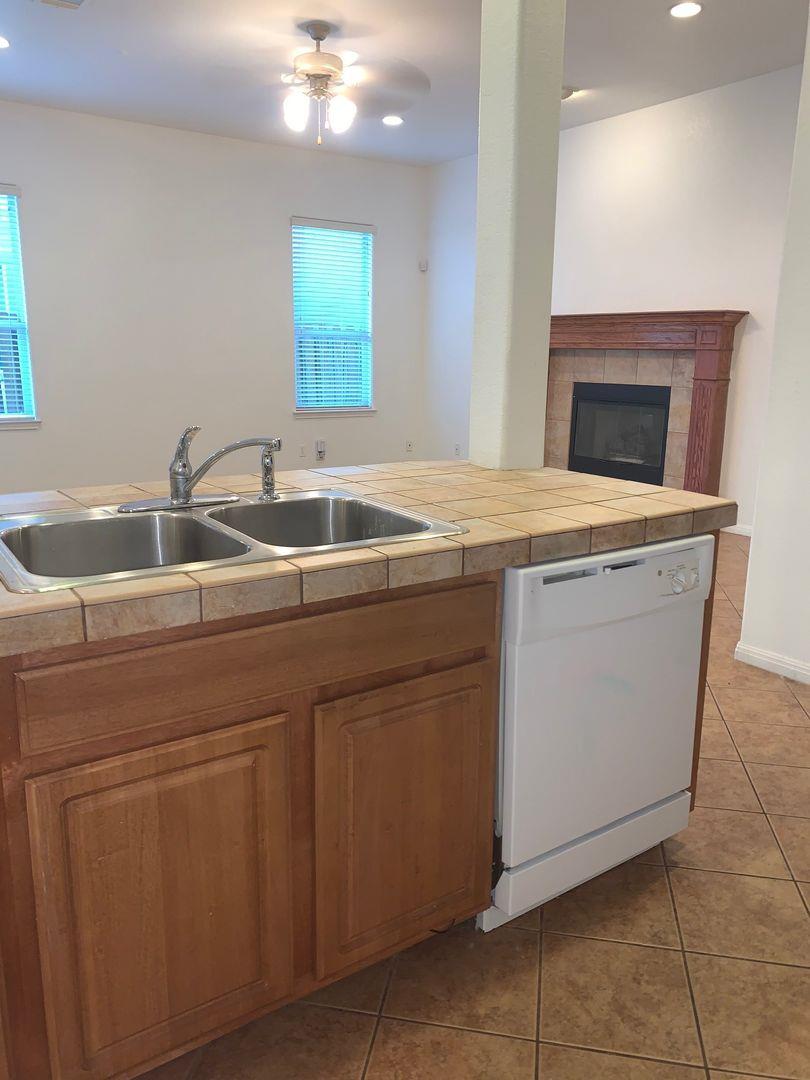 1904 W 42nd St # A, Austin, TX 78731