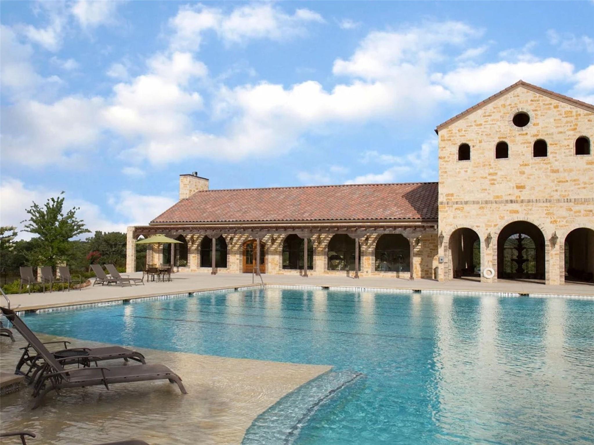 1454 Via Principale, New Braunfels, TX 78132