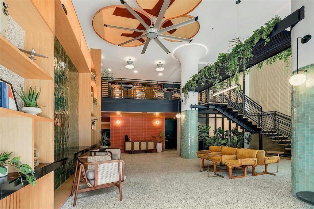 1701 Simond Ave # 301, Austin, TX 78723