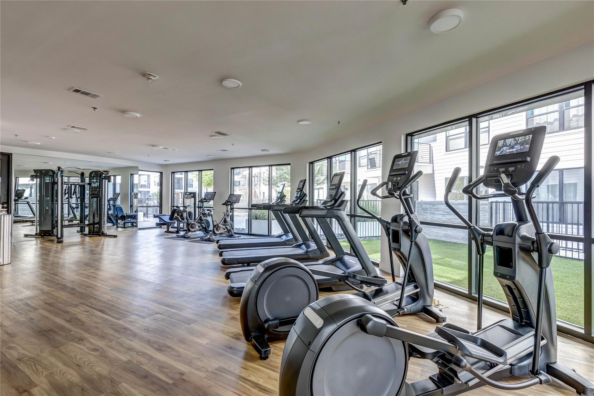 1701 Simond Ave # 301, Austin, TX 78723