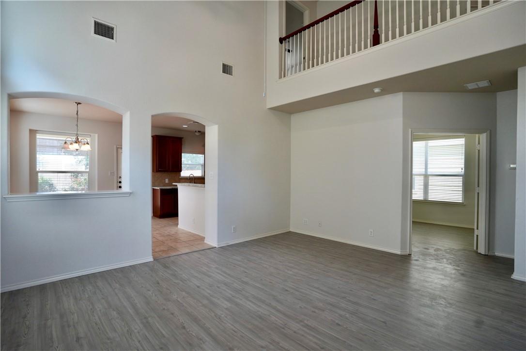 8712 WOOD STORK Dr, Austin, TX 78729