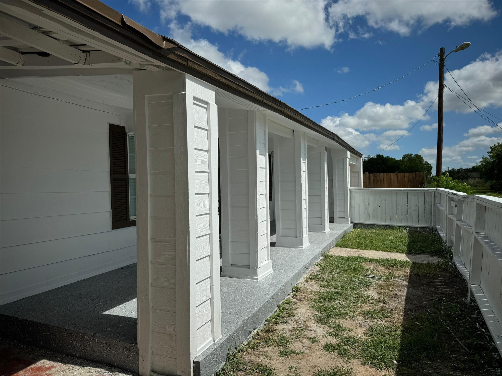 101 S Lockhart St # A, Manor, TX 78653