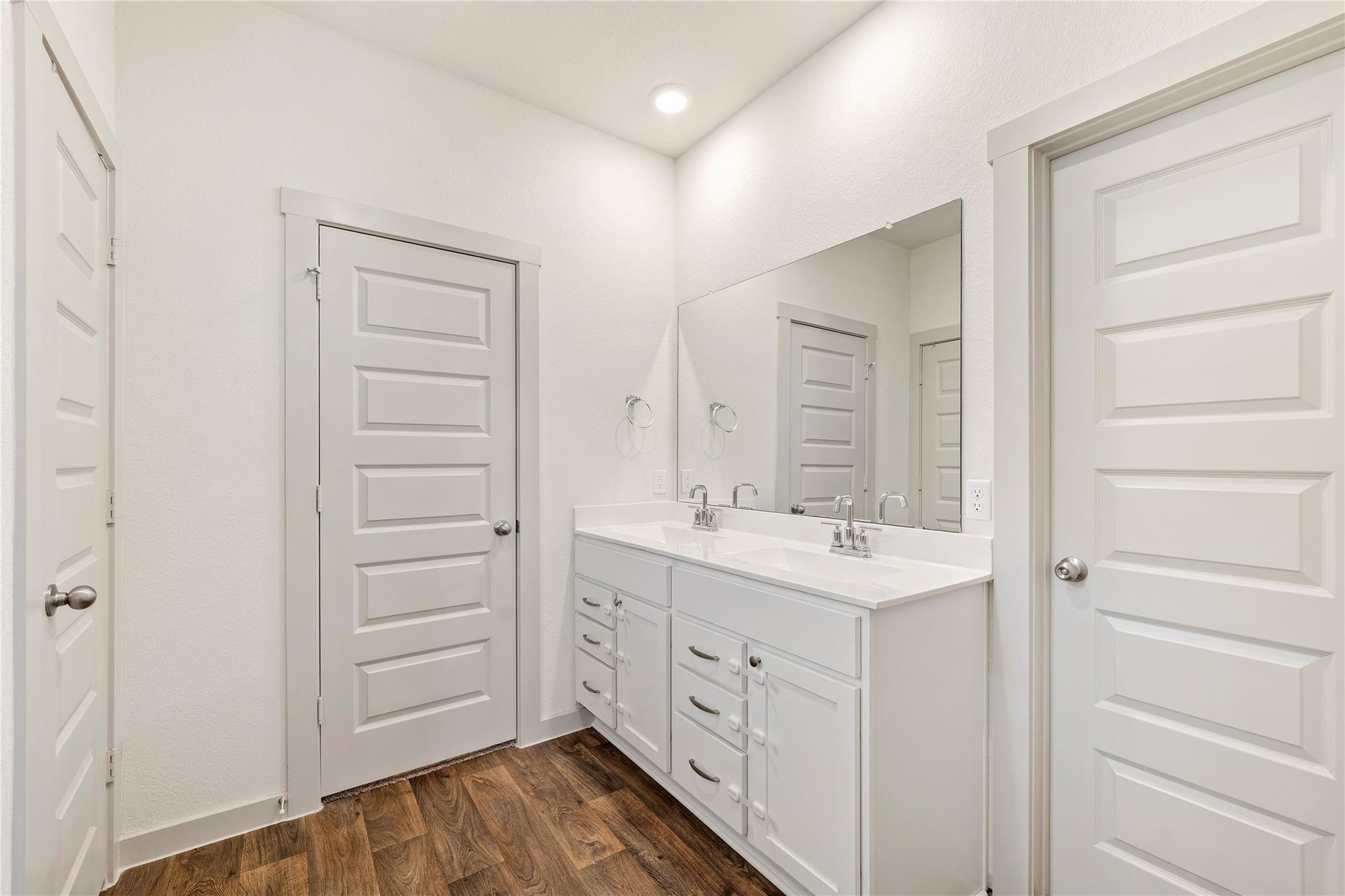 205 Big Sandy Creek Dr, Hutto, TX 78634