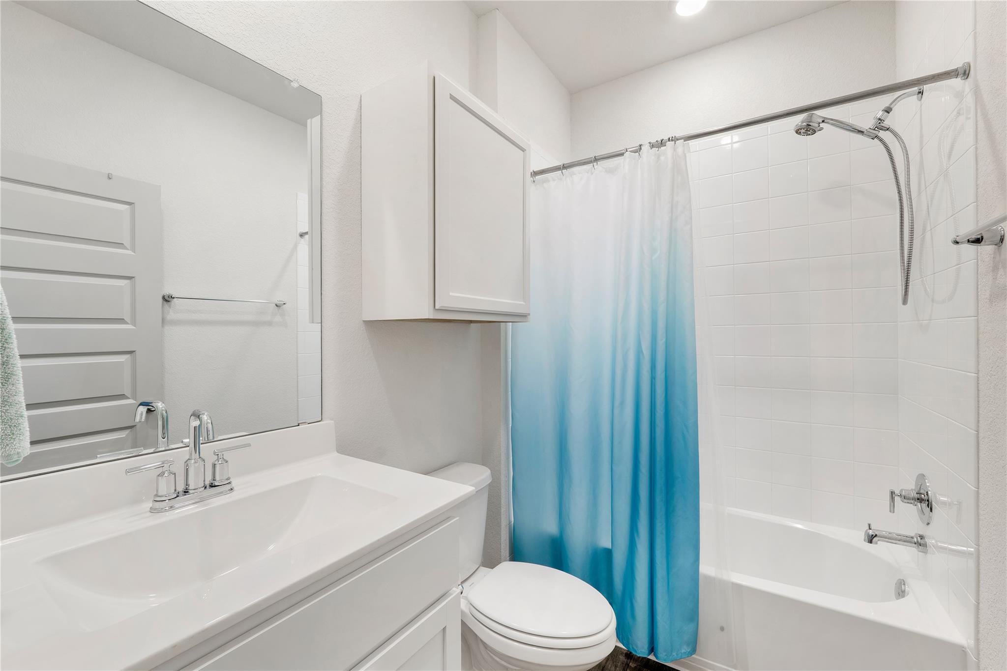 205 Big Sandy Creek Dr, Hutto, TX 78634