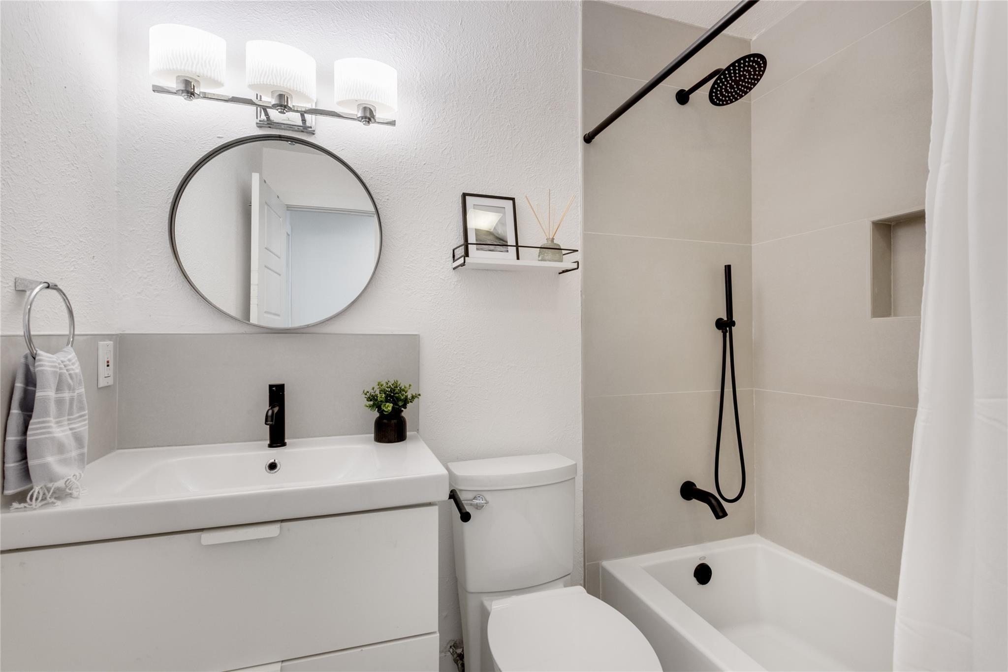 4715 Carsonhill Dr, Austin, TX 78723