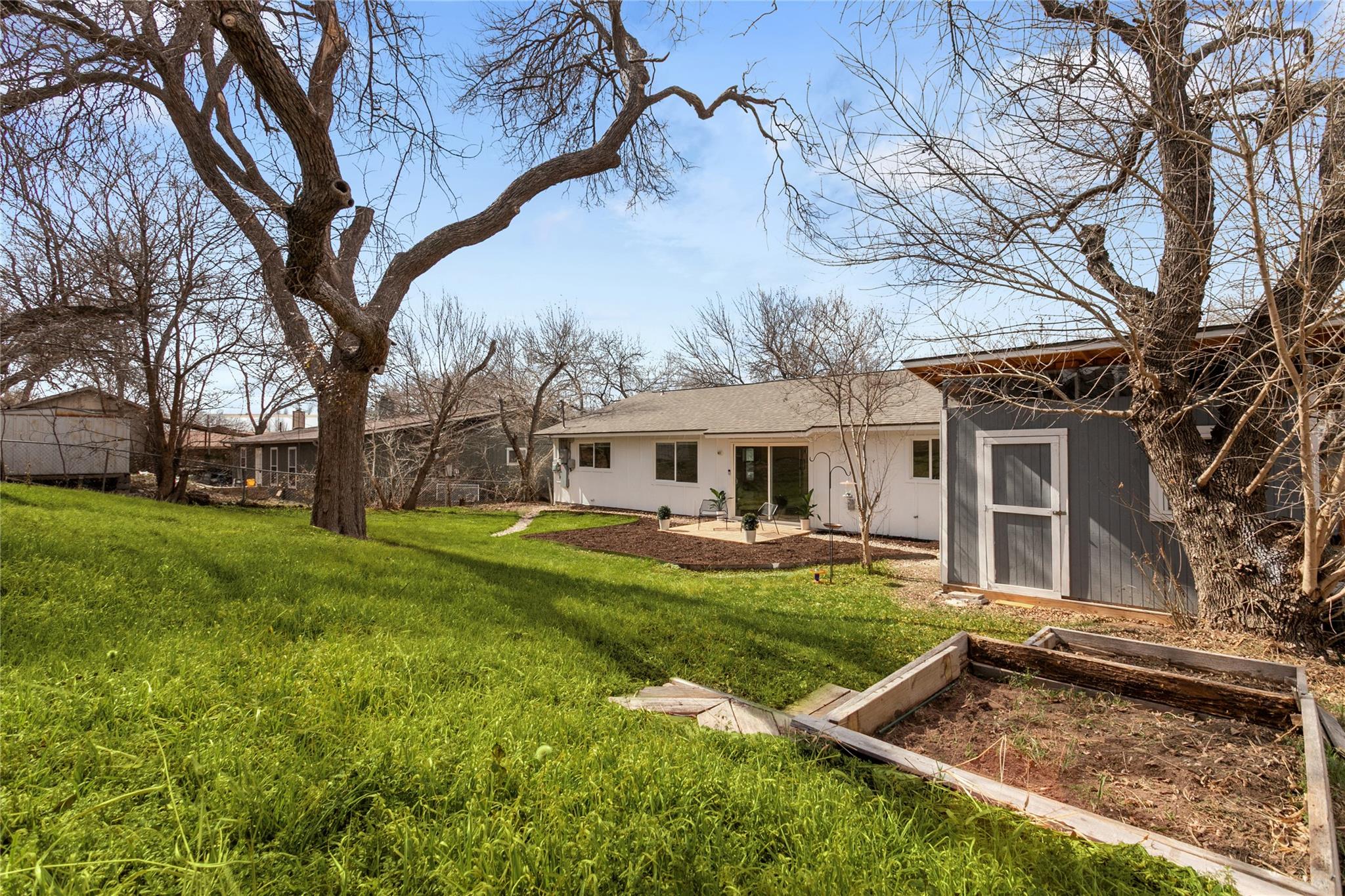 4715 Carsonhill Dr, Austin, TX 78723