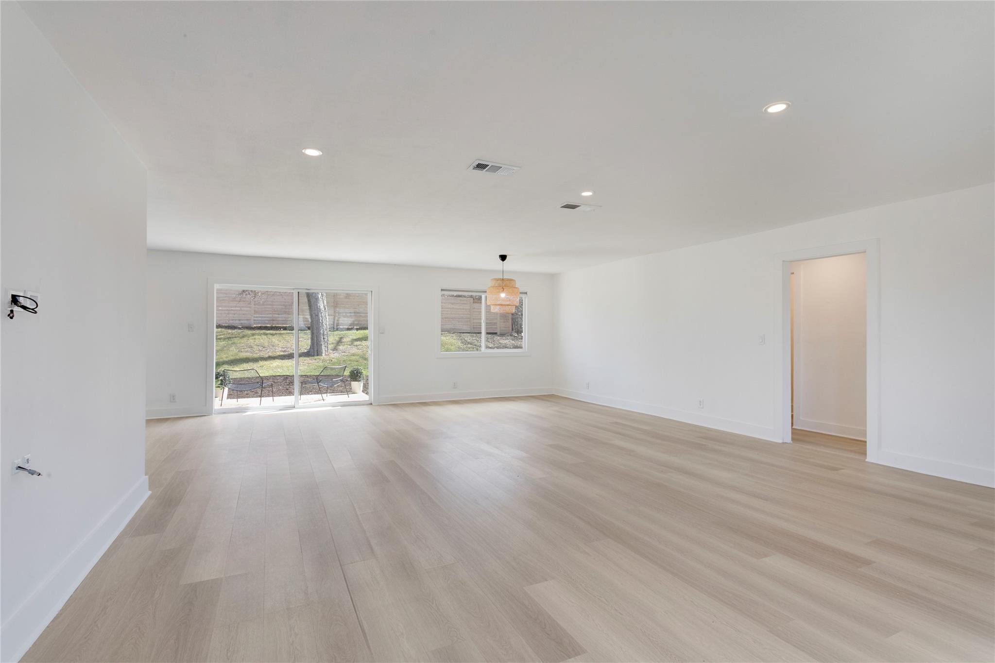 4715 Carsonhill Dr, Austin, TX 78723