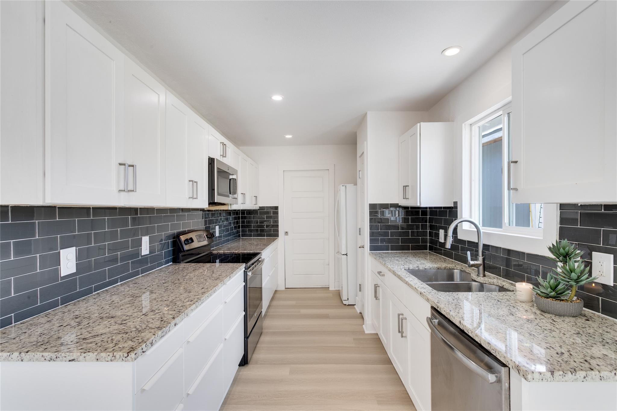 4715 Carsonhill Dr, Austin, TX 78723