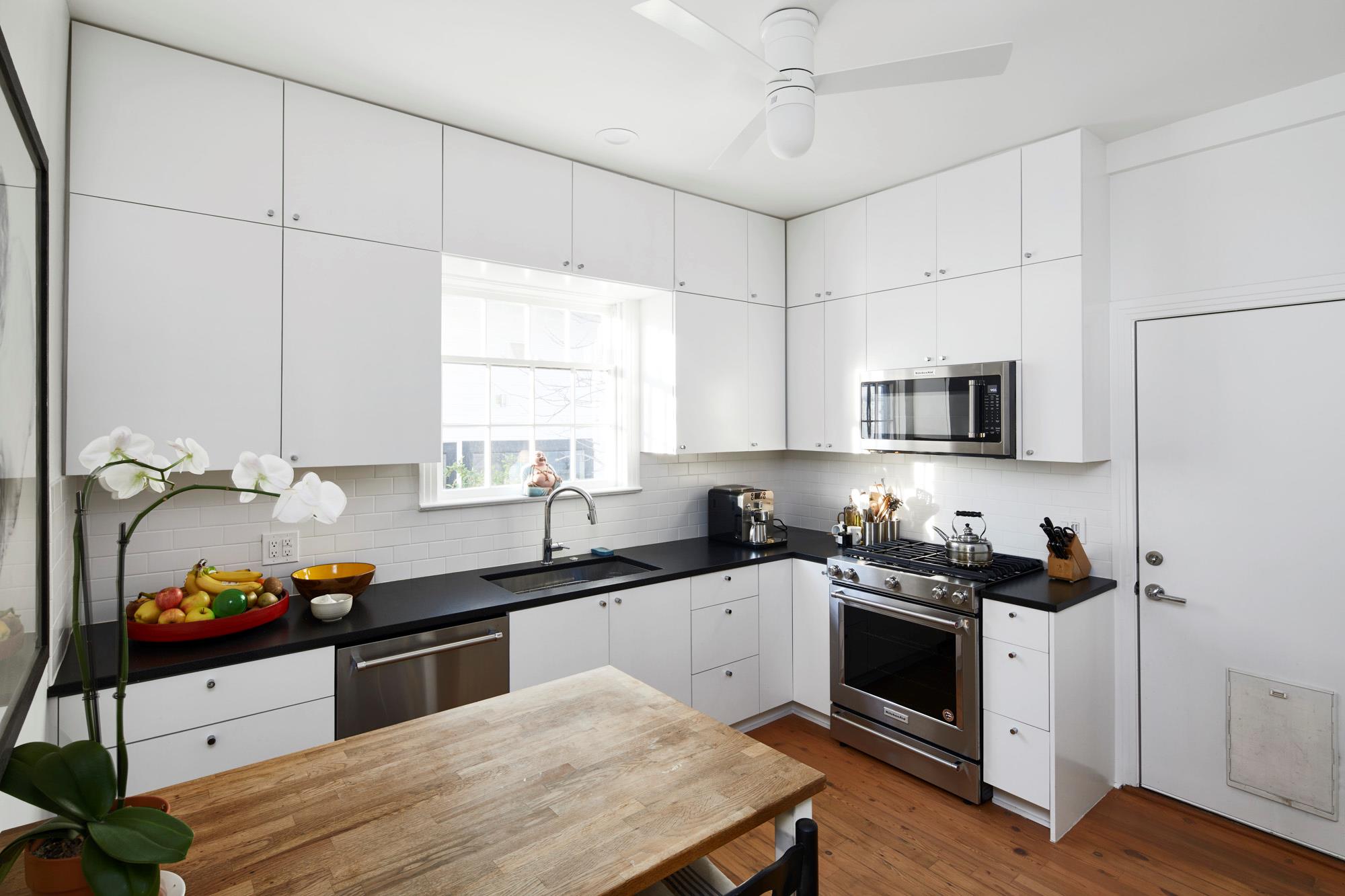 902 W Mary St # 1, Austin, TX 78704