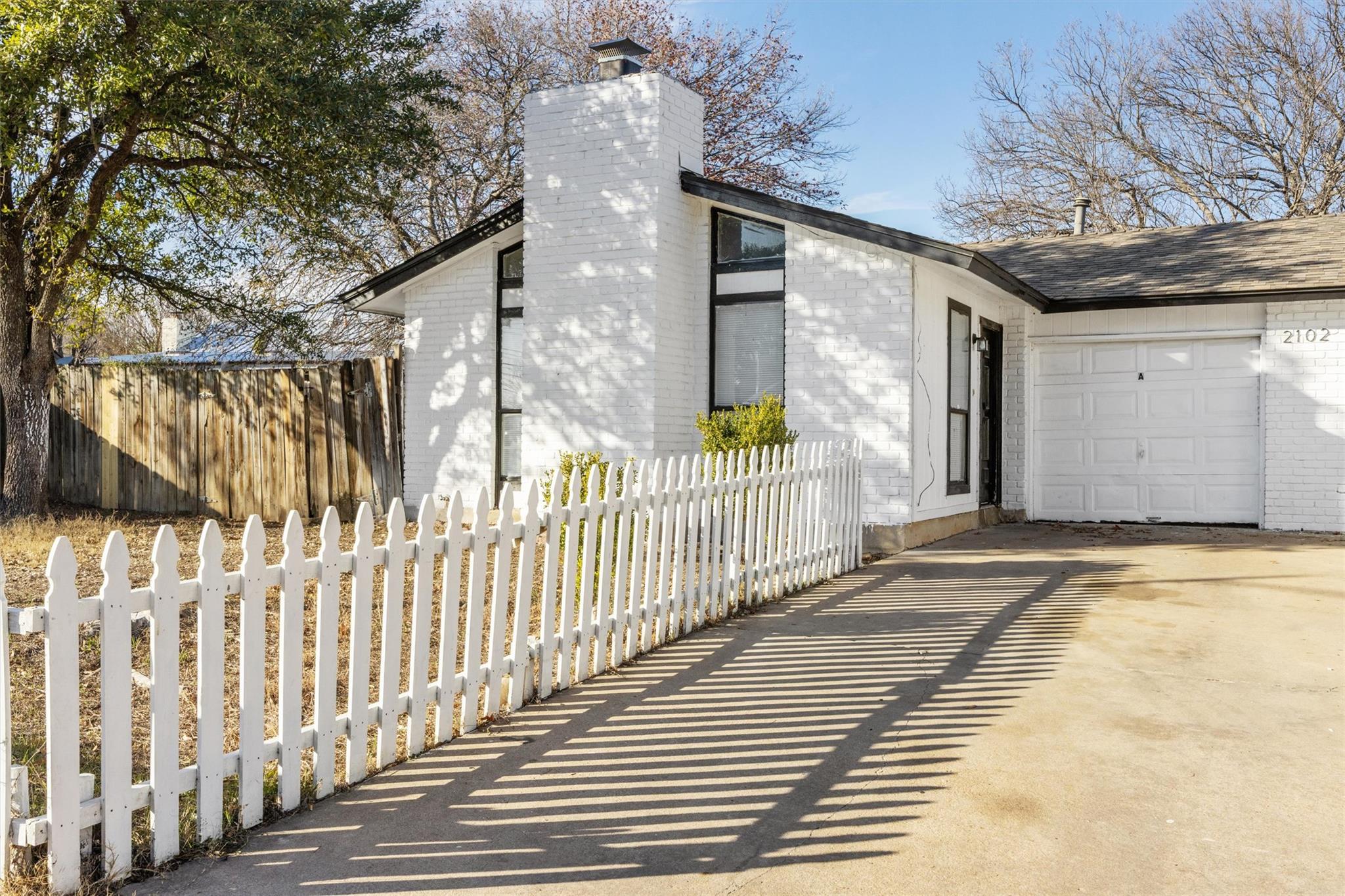 2102 Lamplight Village Cir # A, Austin, TX 78727
