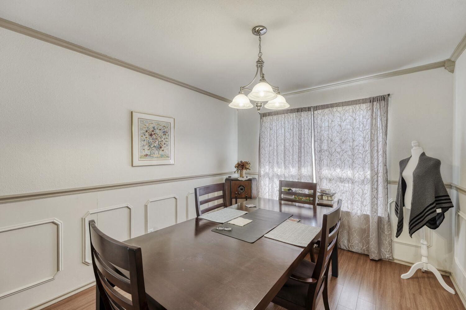 102 Lei Ct, Bastrop, TX 78602