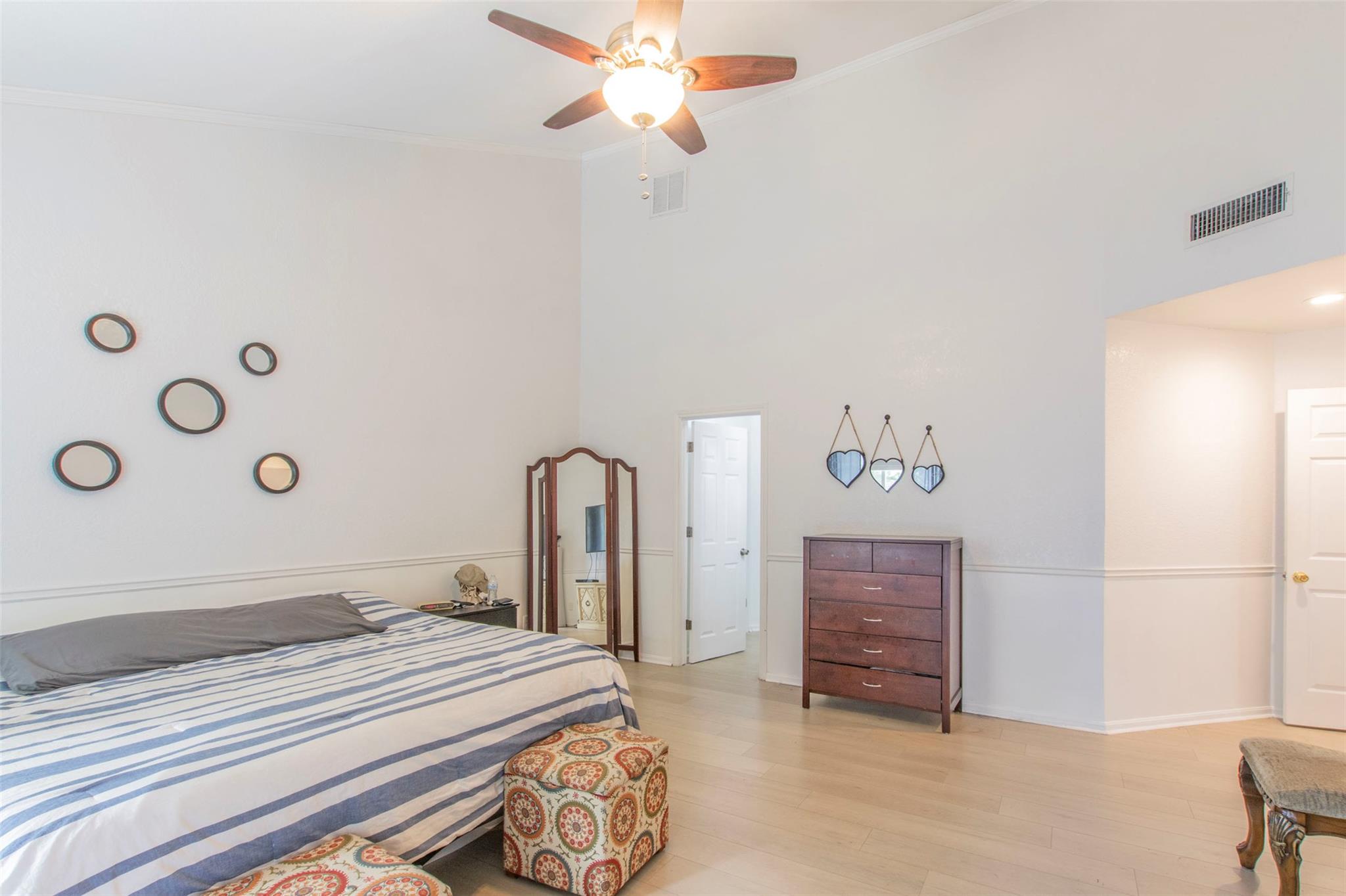 2400 Braemar Cv, Austin, TX 78747