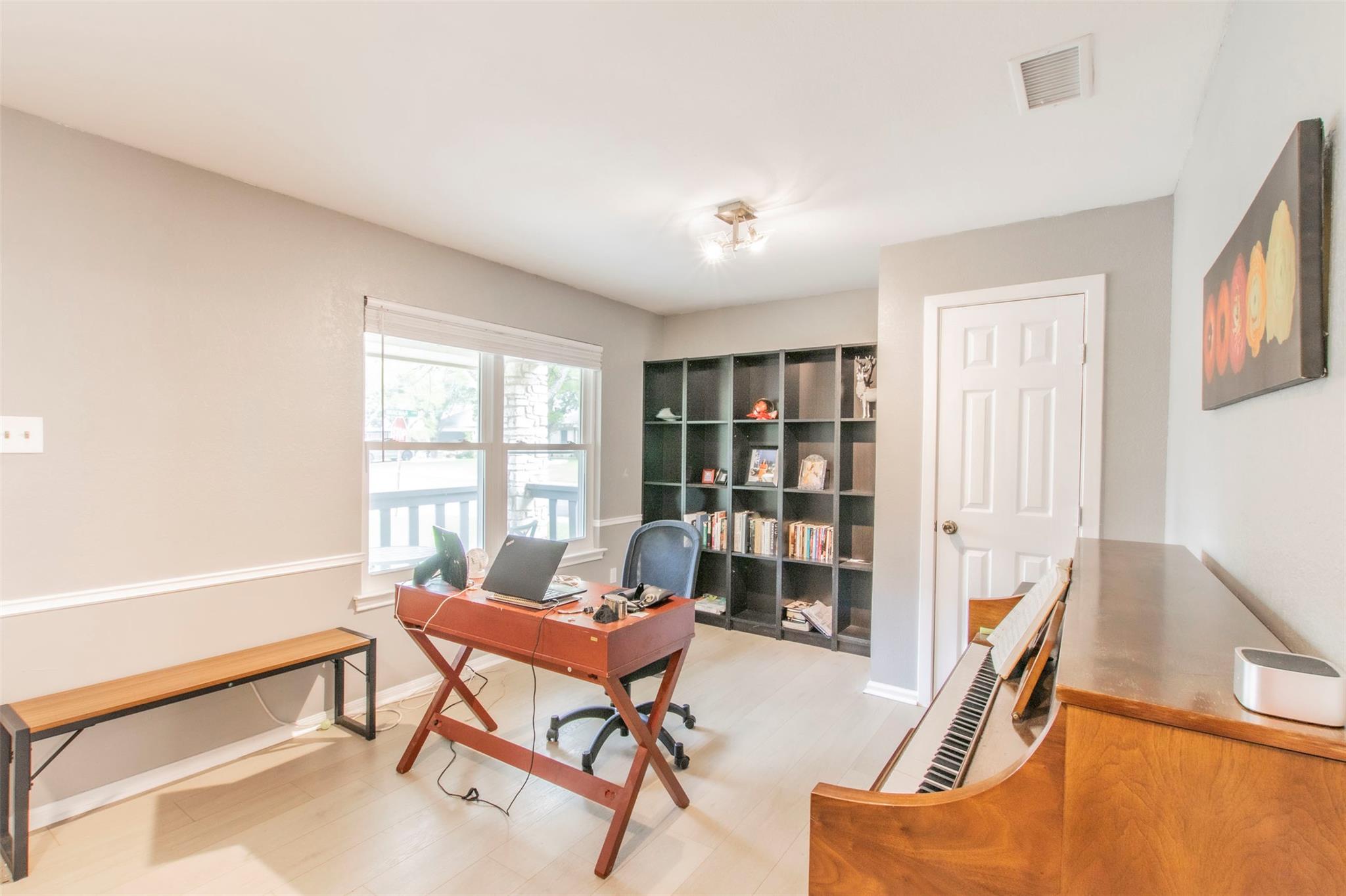 2400 Braemar Cv, Austin, TX 78747