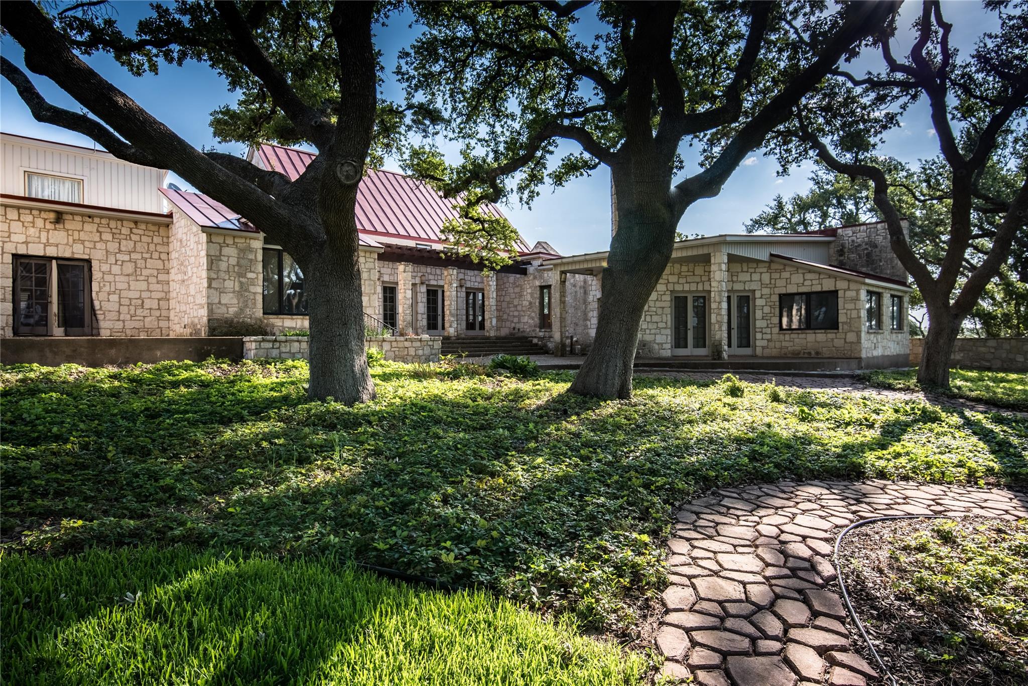 12350 N Hwy 16 Highway, Fredericksburg, TX 78624