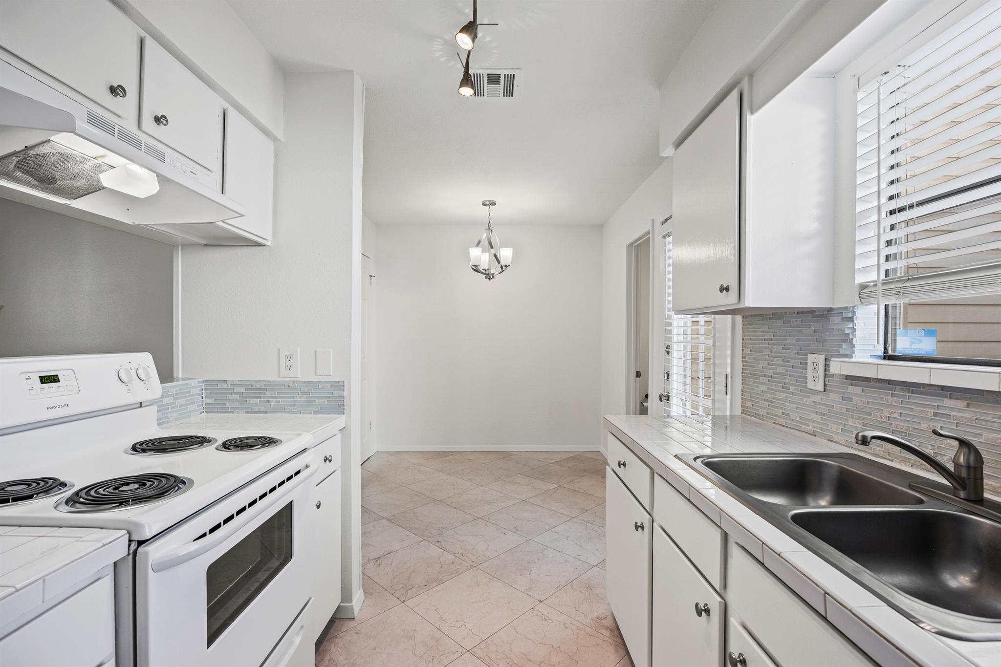 8400 Jamestown Dr # 226, Austin, TX 78758