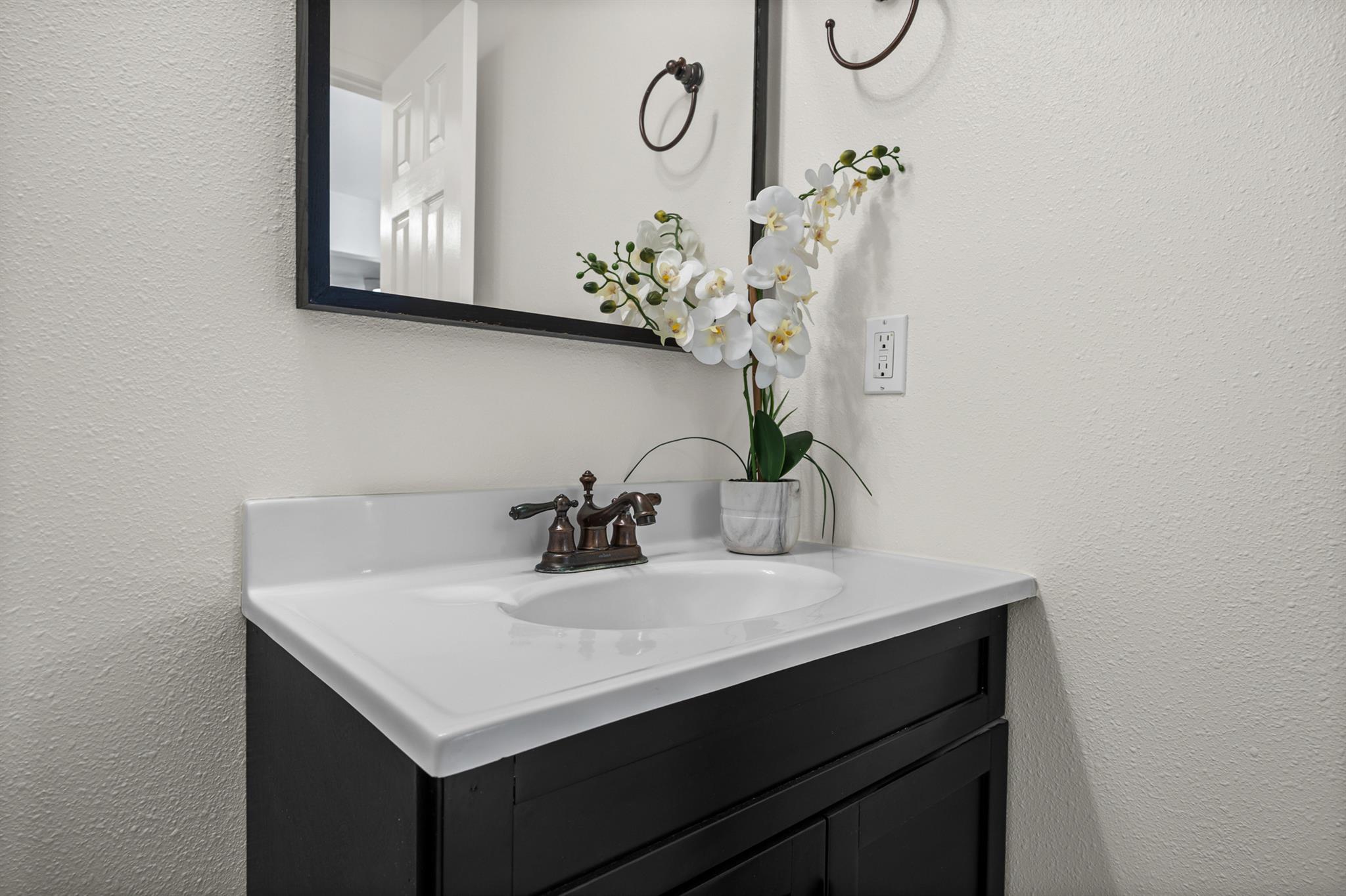 8400 Jamestown Dr # 226, Austin, TX 78758