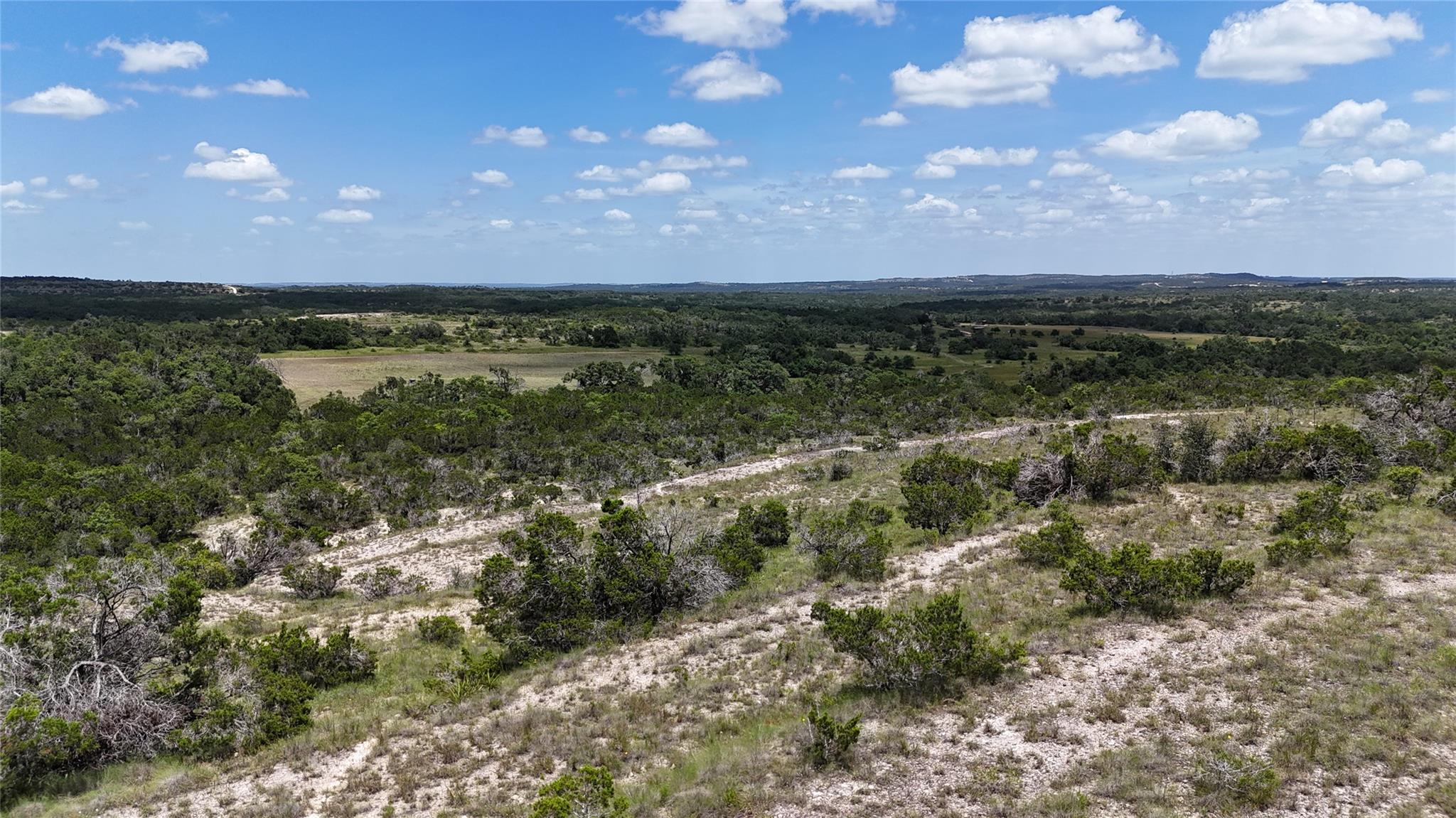 1136 Lakeside Dr, Wimberley, TX 78676