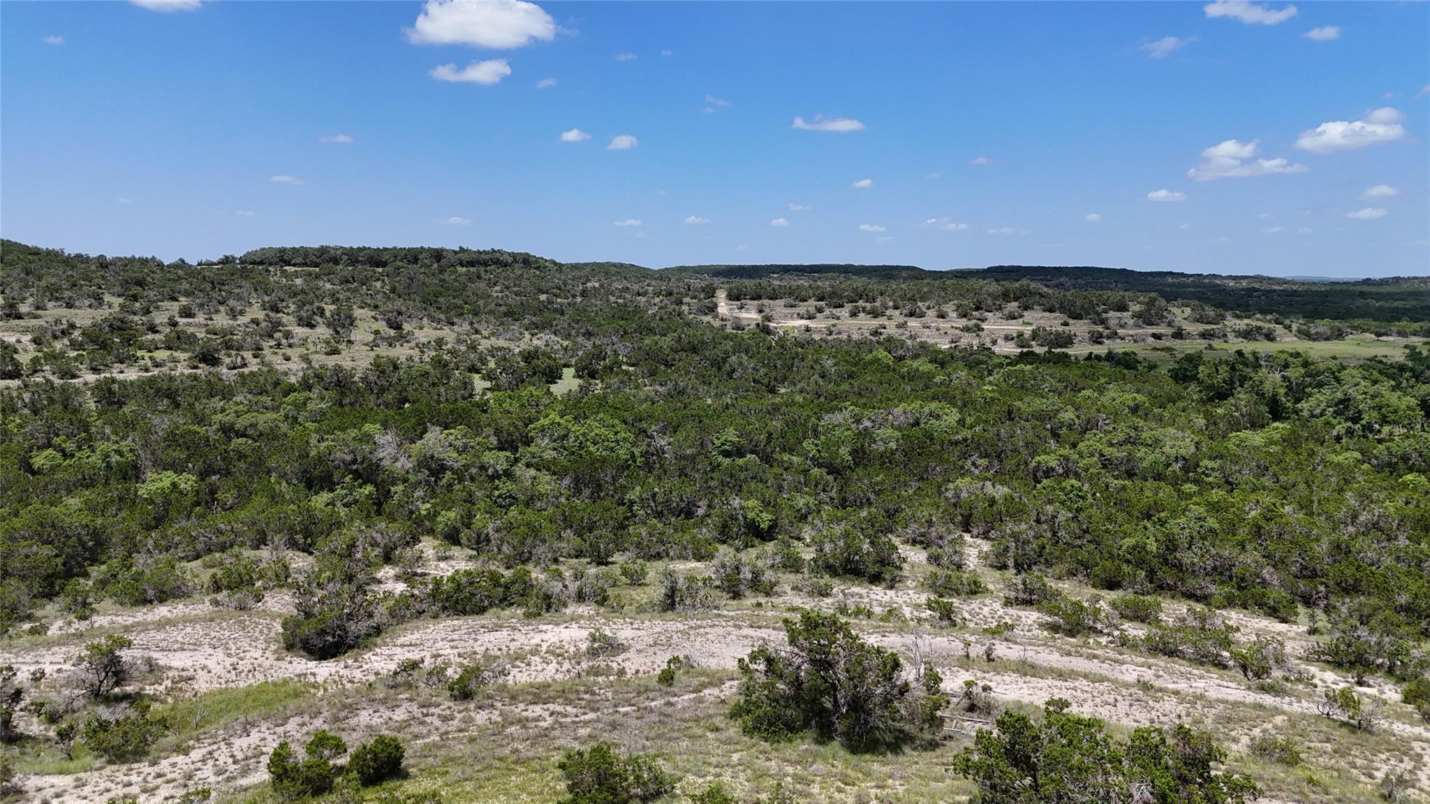 1136 Lakeside Dr, Wimberley, TX 78676