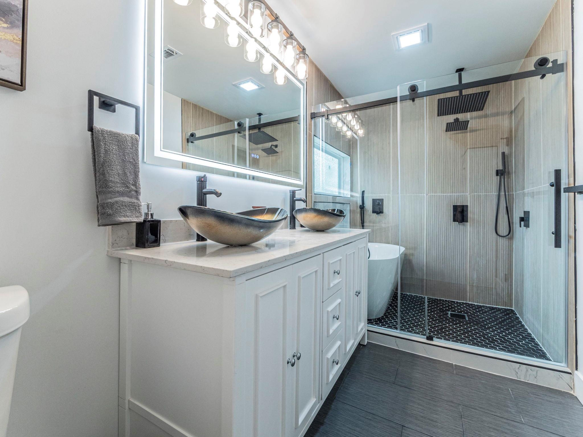 510 Sendero Verde St, Manchaca, TX 78652