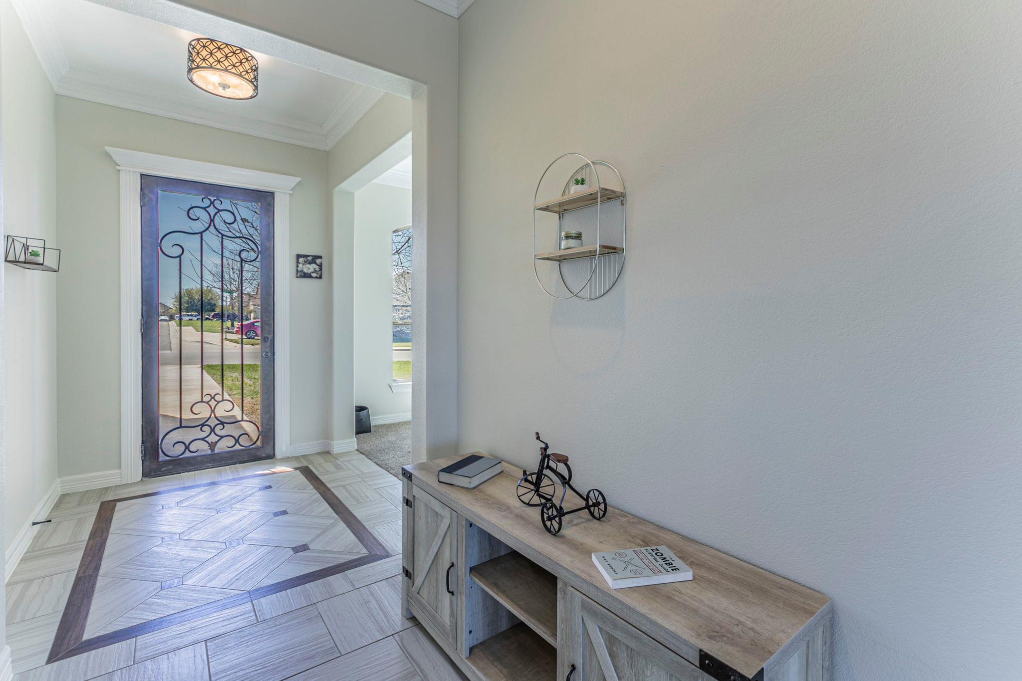 300 Magan Ln, Jarrell, TX 76537