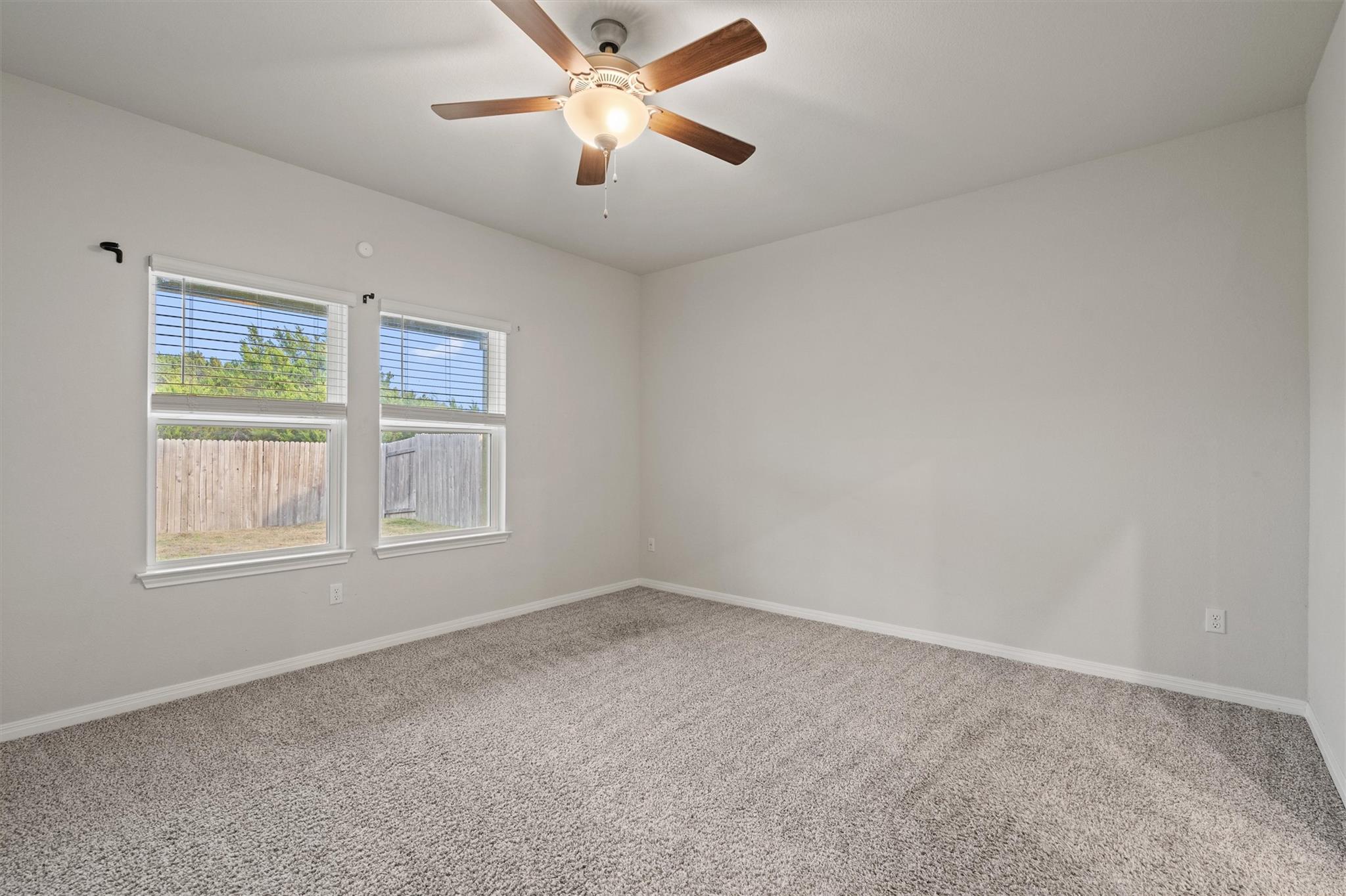 204 Jordan Valley Dr, Liberty Hill, TX 78642