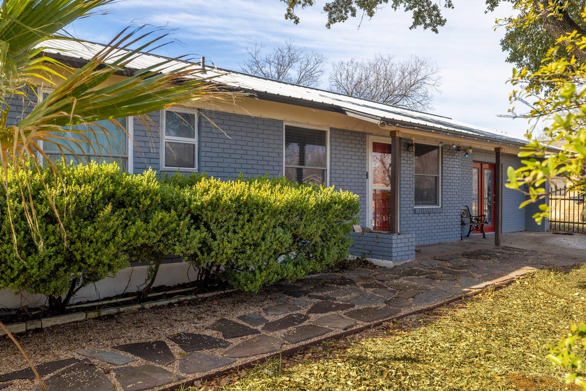 205 E Lola Dr, Austin, TX 78753