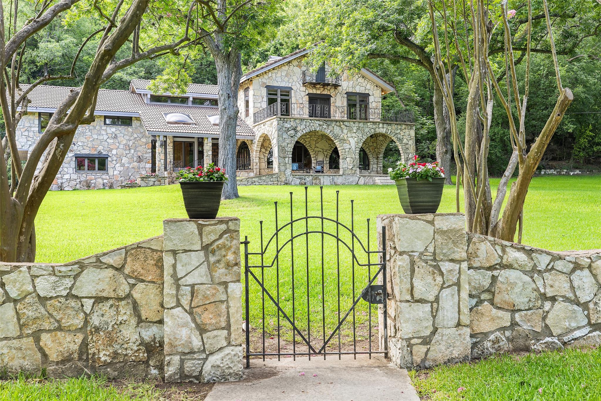 3201 Rivercrest Dr, Austin, TX 78746