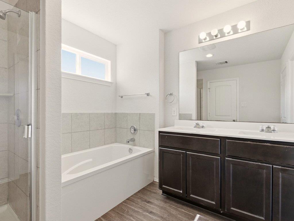 128 Dylan Dr, San Marcos, TX 78666