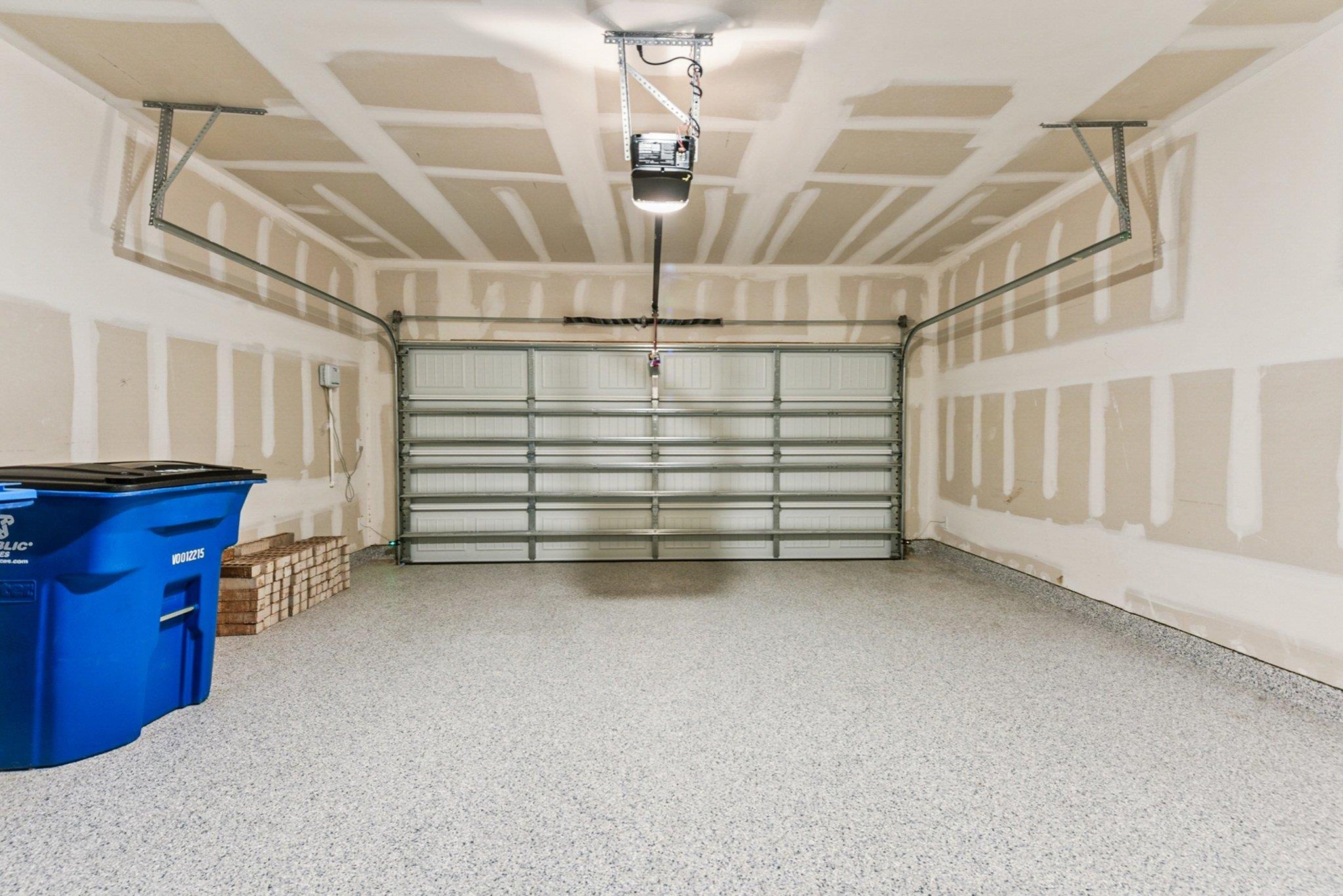 800 Long Run, Liberty Hill, TX 78642