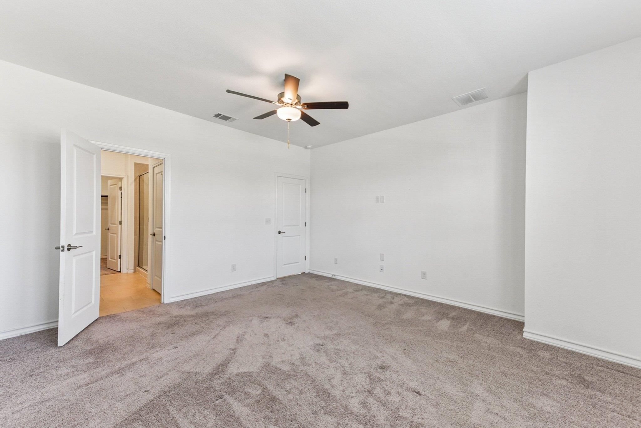 800 Long Run, Liberty Hill, TX 78642