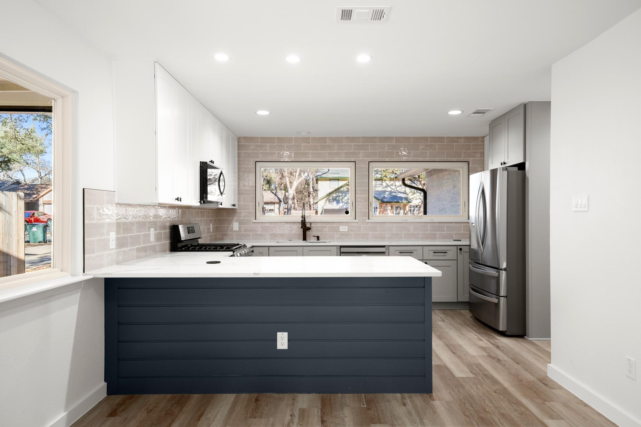 9717 Anderson Village Dr, Austin, TX 78729