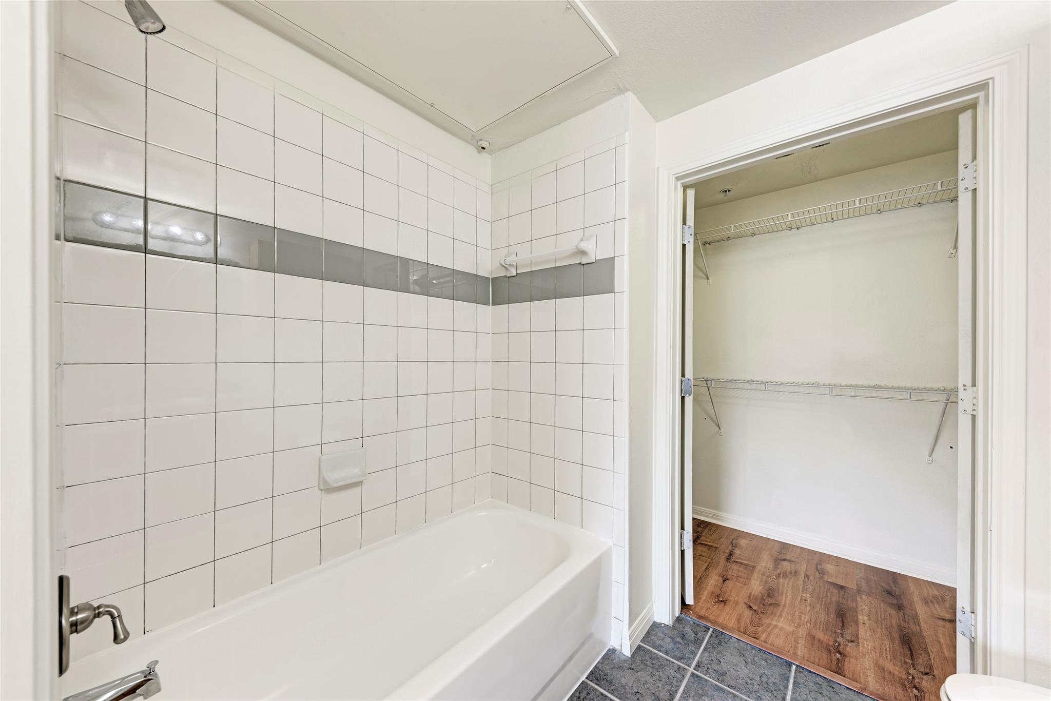 2502 Leon St # 518, Austin, TX 78705