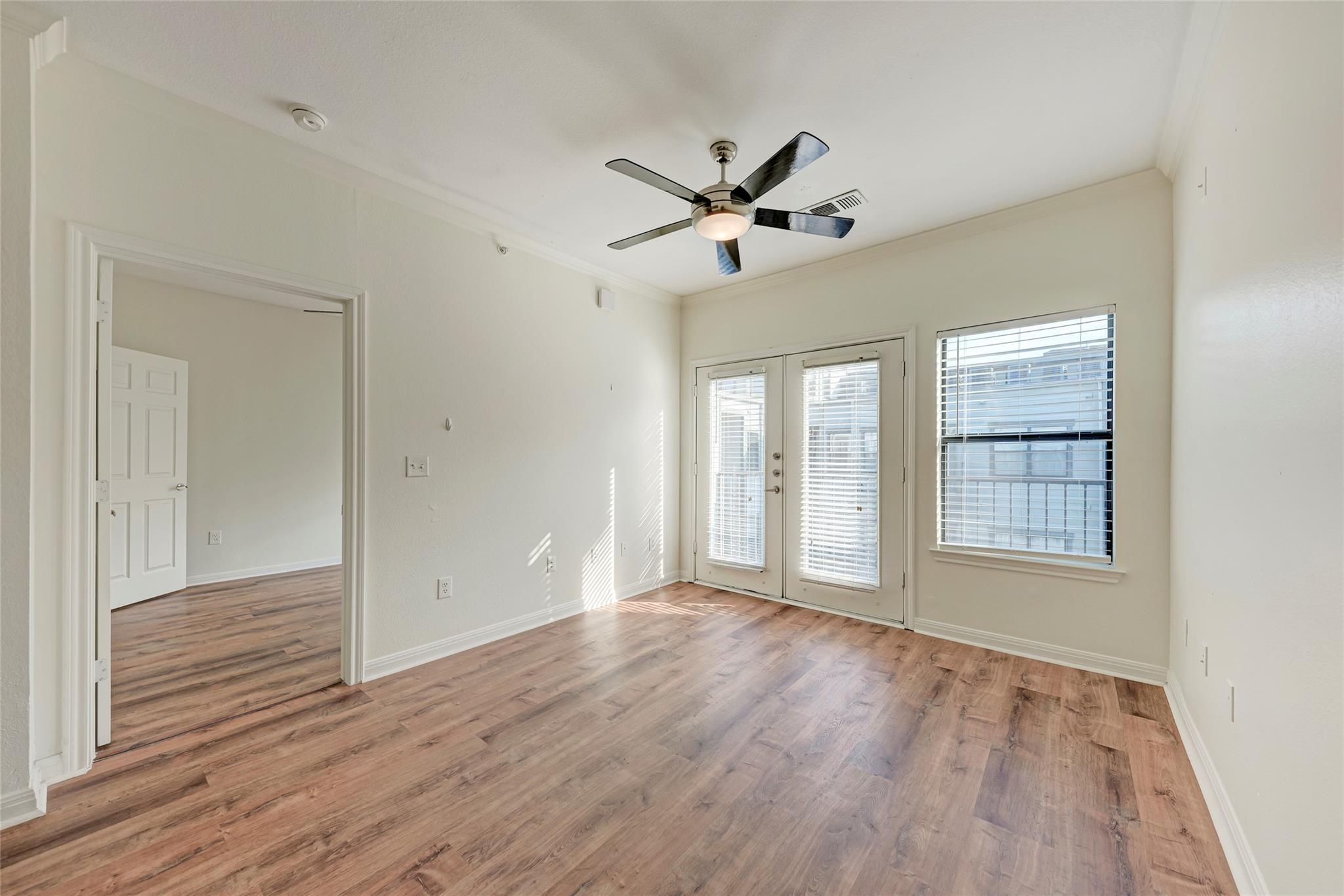 2502 Leon St # 518, Austin, TX 78705