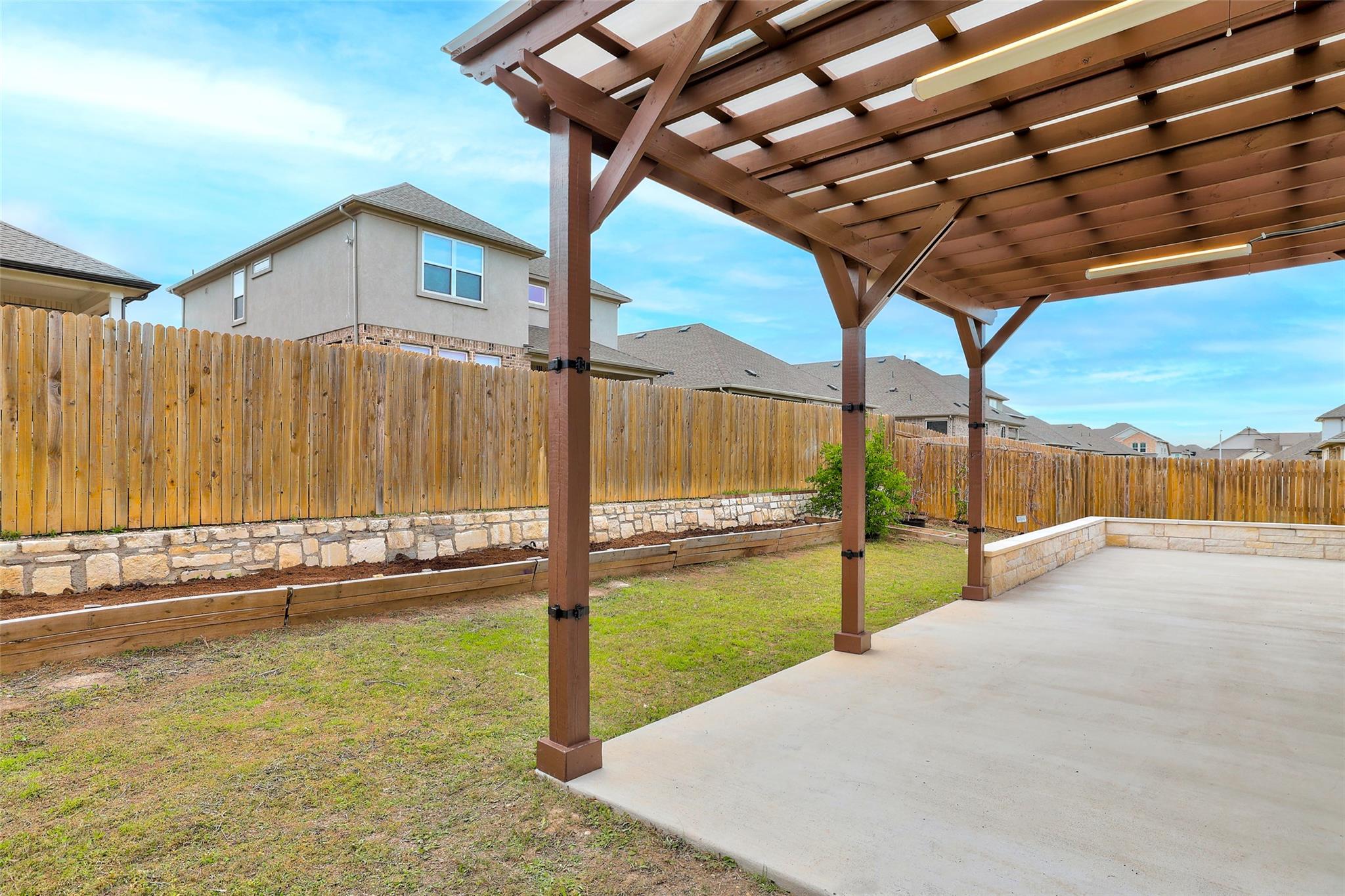 421 Abruzzi St, Leander, TX 78641