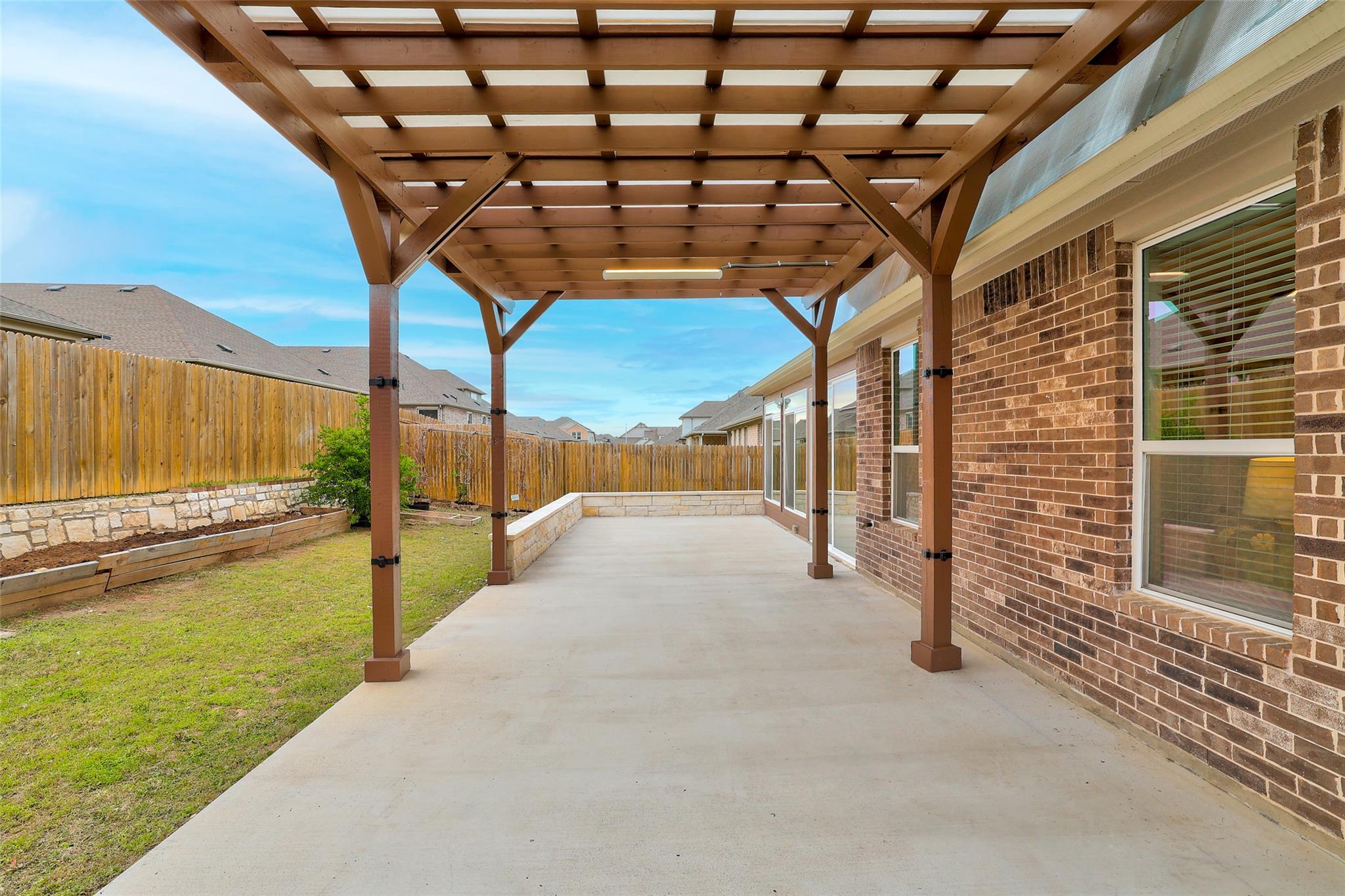 421 Abruzzi St, Leander, TX 78641