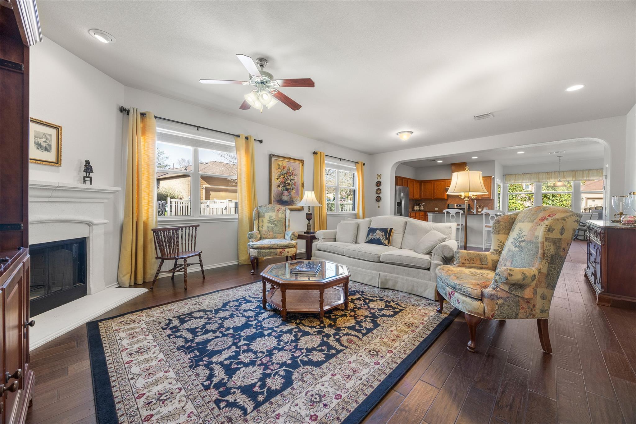 141 Campos, Kyle, TX 78640