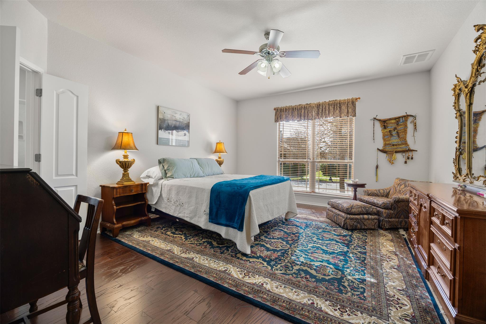 141 Campos, Kyle, TX 78640