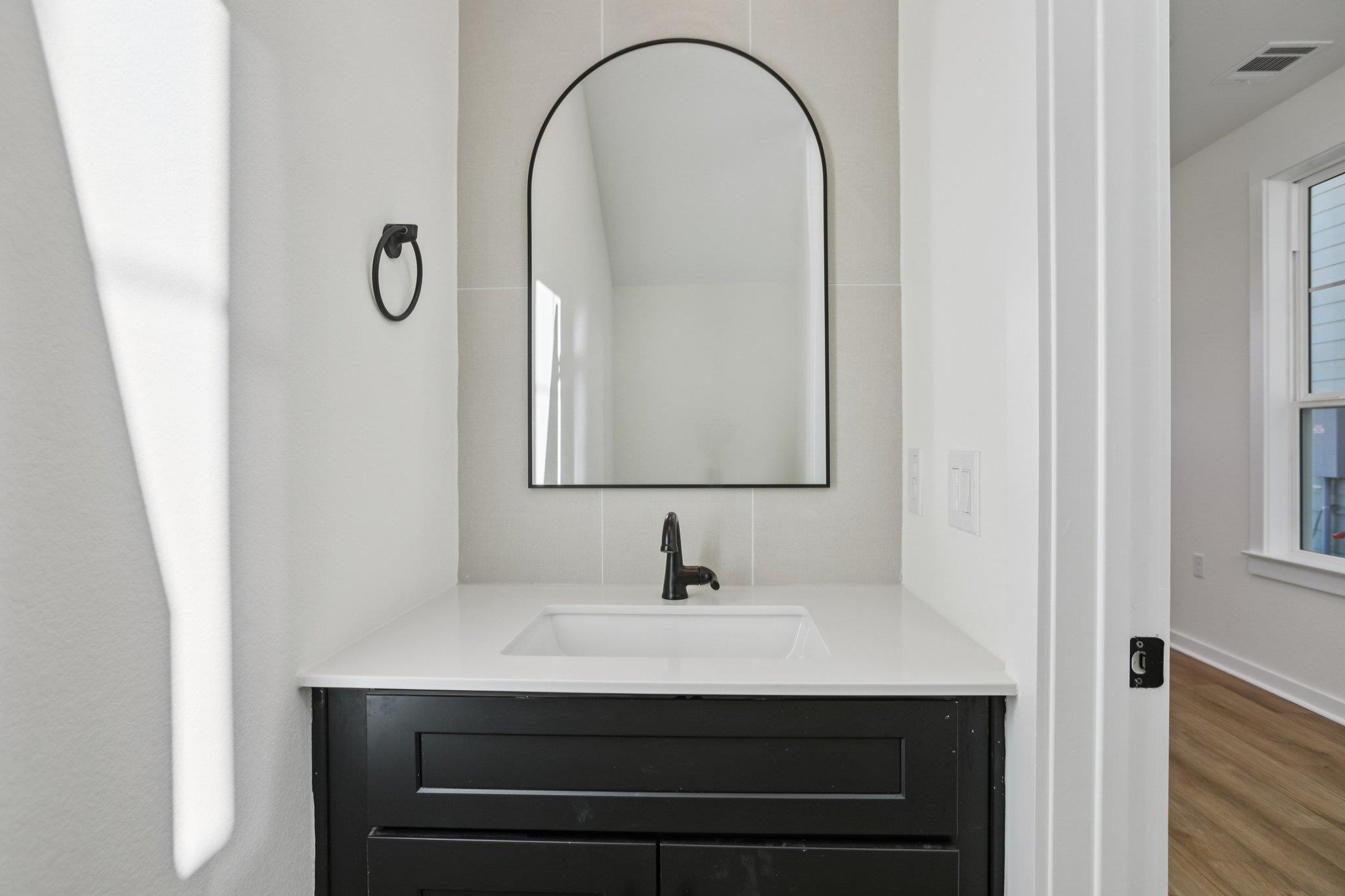 2414 Drew Ln # 5, Austin, TX 78748