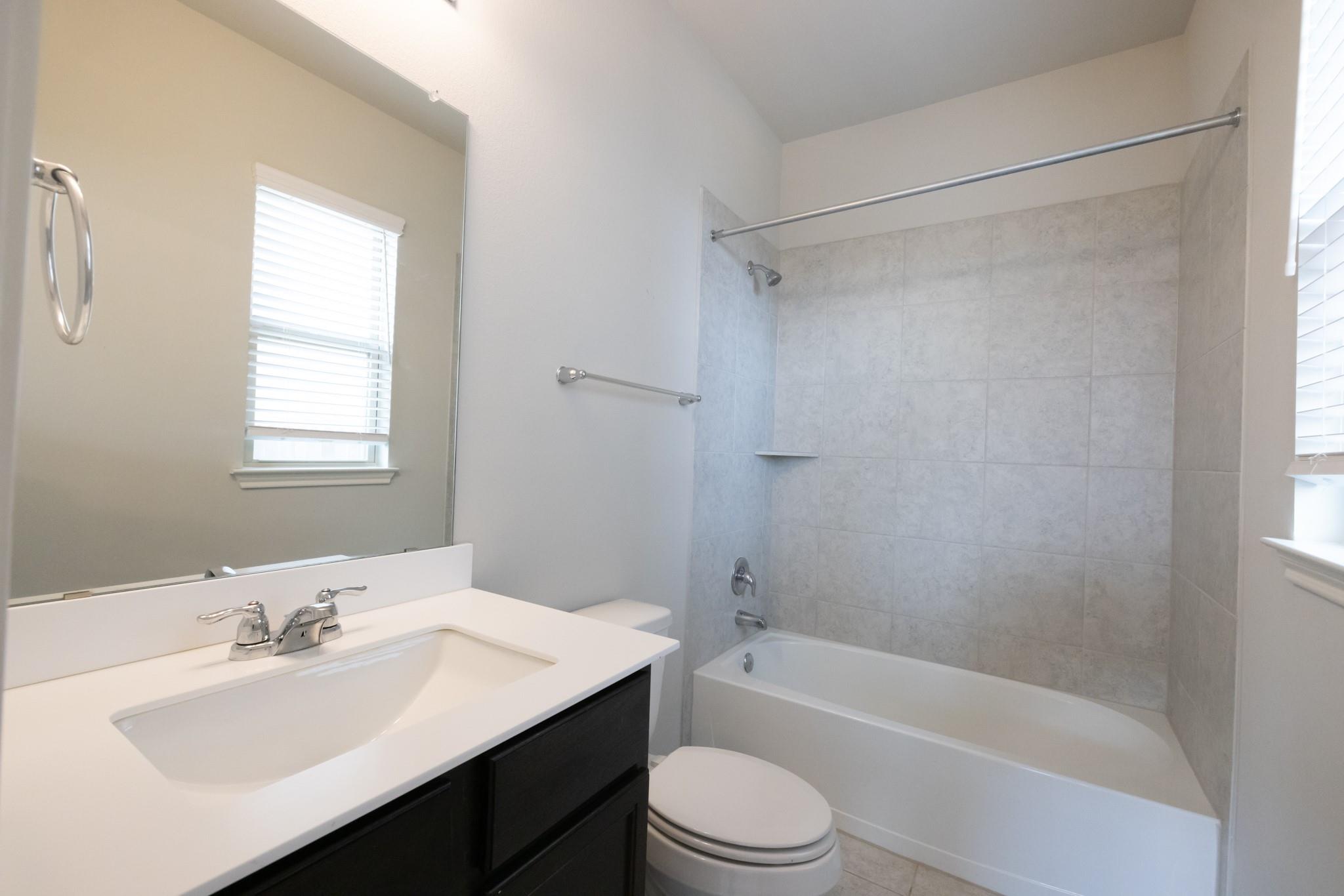 2809 Seneca Path # 30, Leander, TX 78641