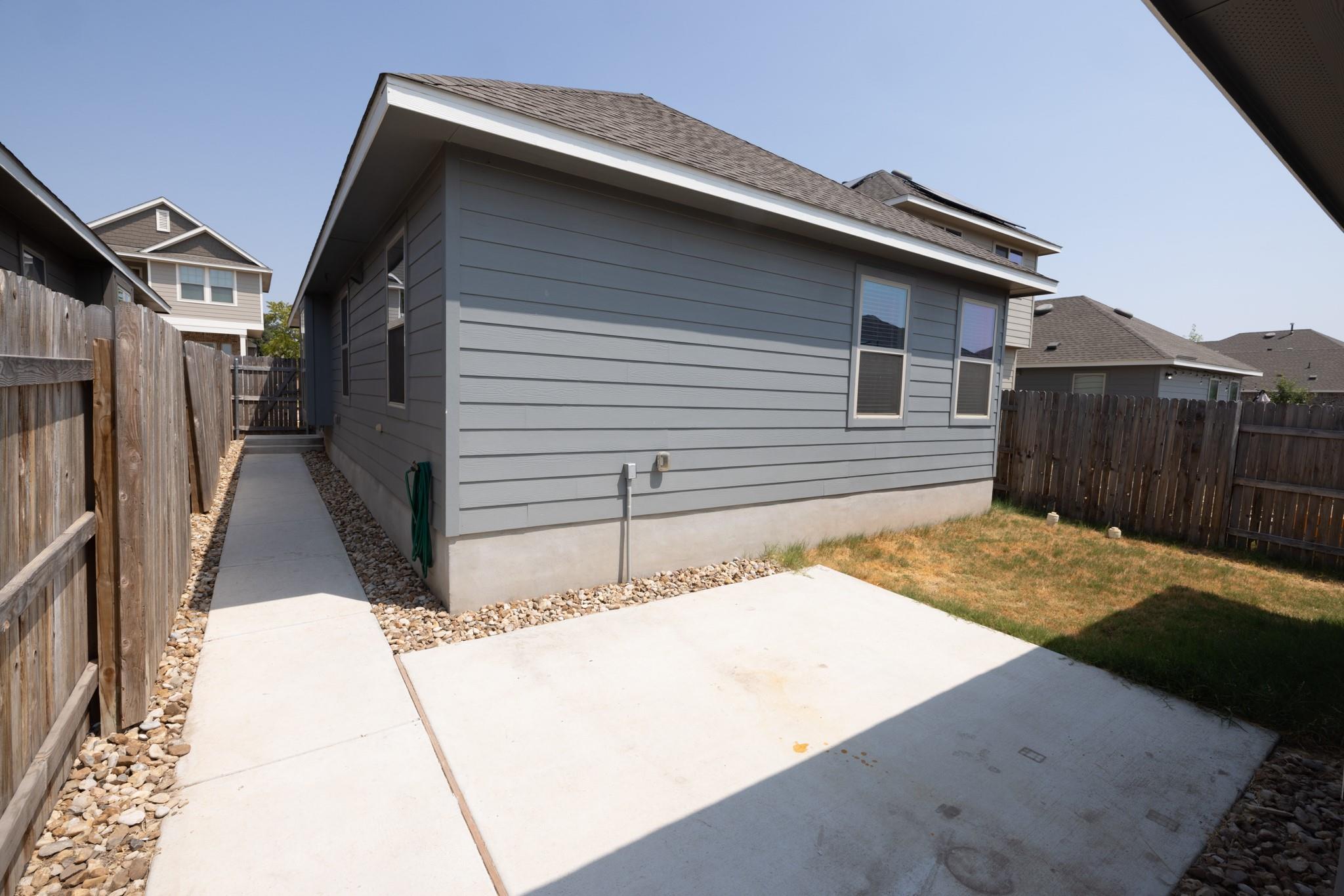 2809 Seneca Path # 30, Leander, TX 78641