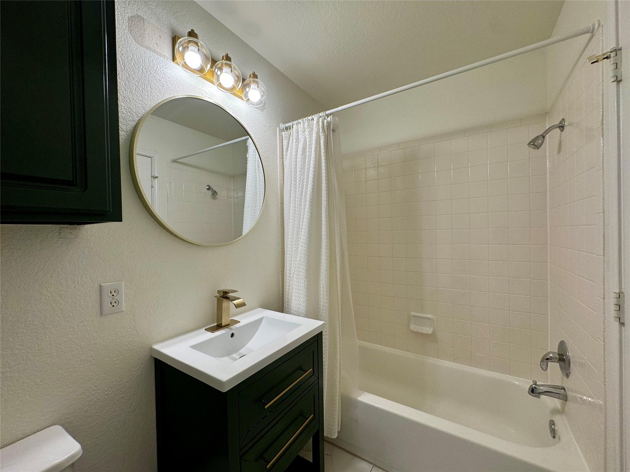 16100 S Great Oaks Dr # 502, Round Rock, TX 78681