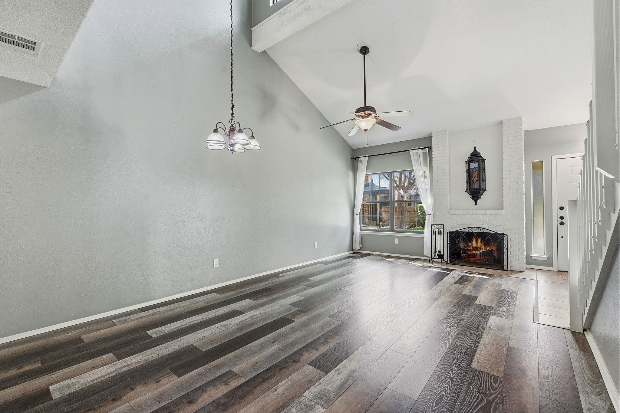 1748 Ohlen Rd # 24, Austin, TX 78757