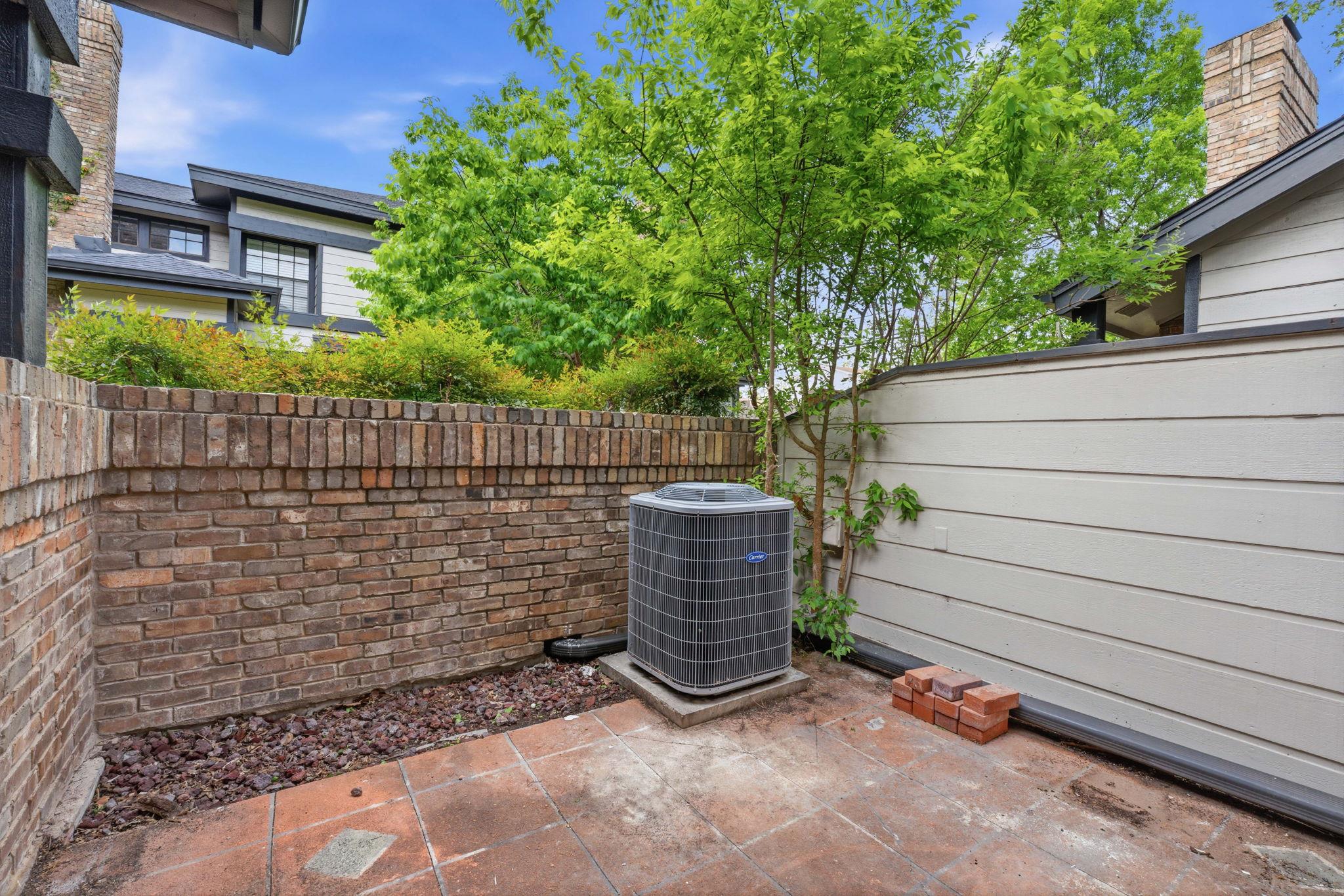 1748 Ohlen Rd # 24, Austin, TX 78757