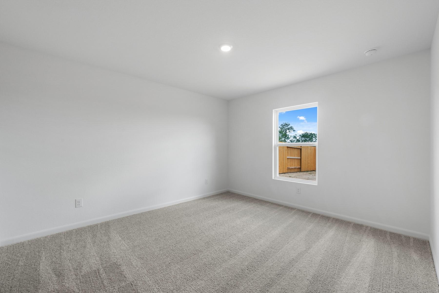 401 Silent Meadow Run, Maxwell, TX 78656