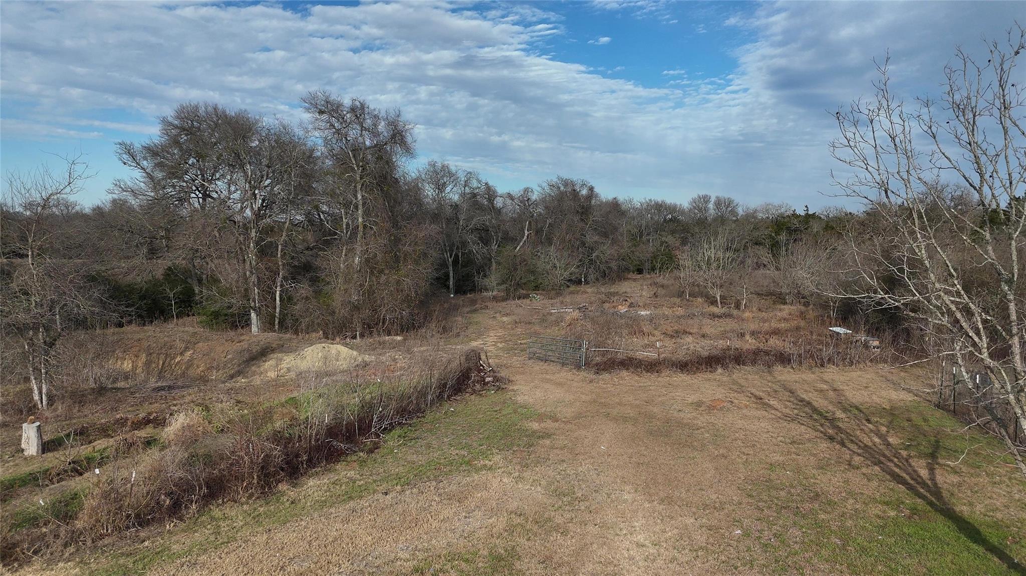 4668 Fm 535, Cedar Creek, TX 78612