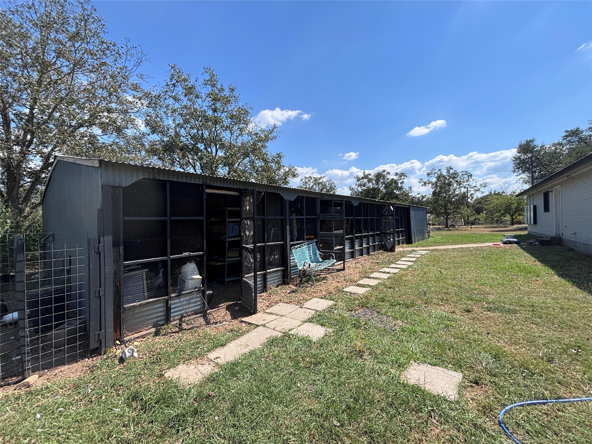 4668 Fm 535, Cedar Creek, TX 78612