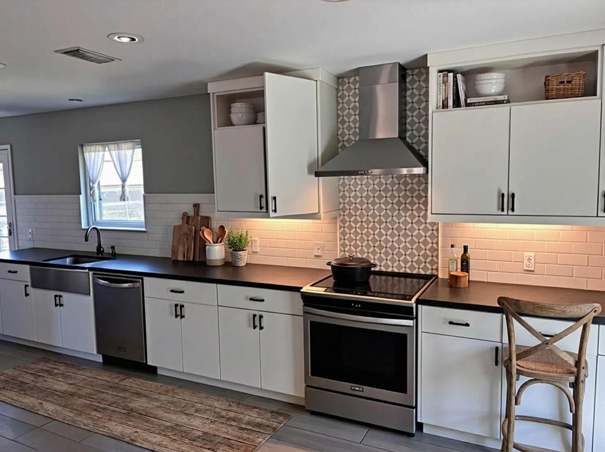 4668 Fm 535, Cedar Creek, TX 78612