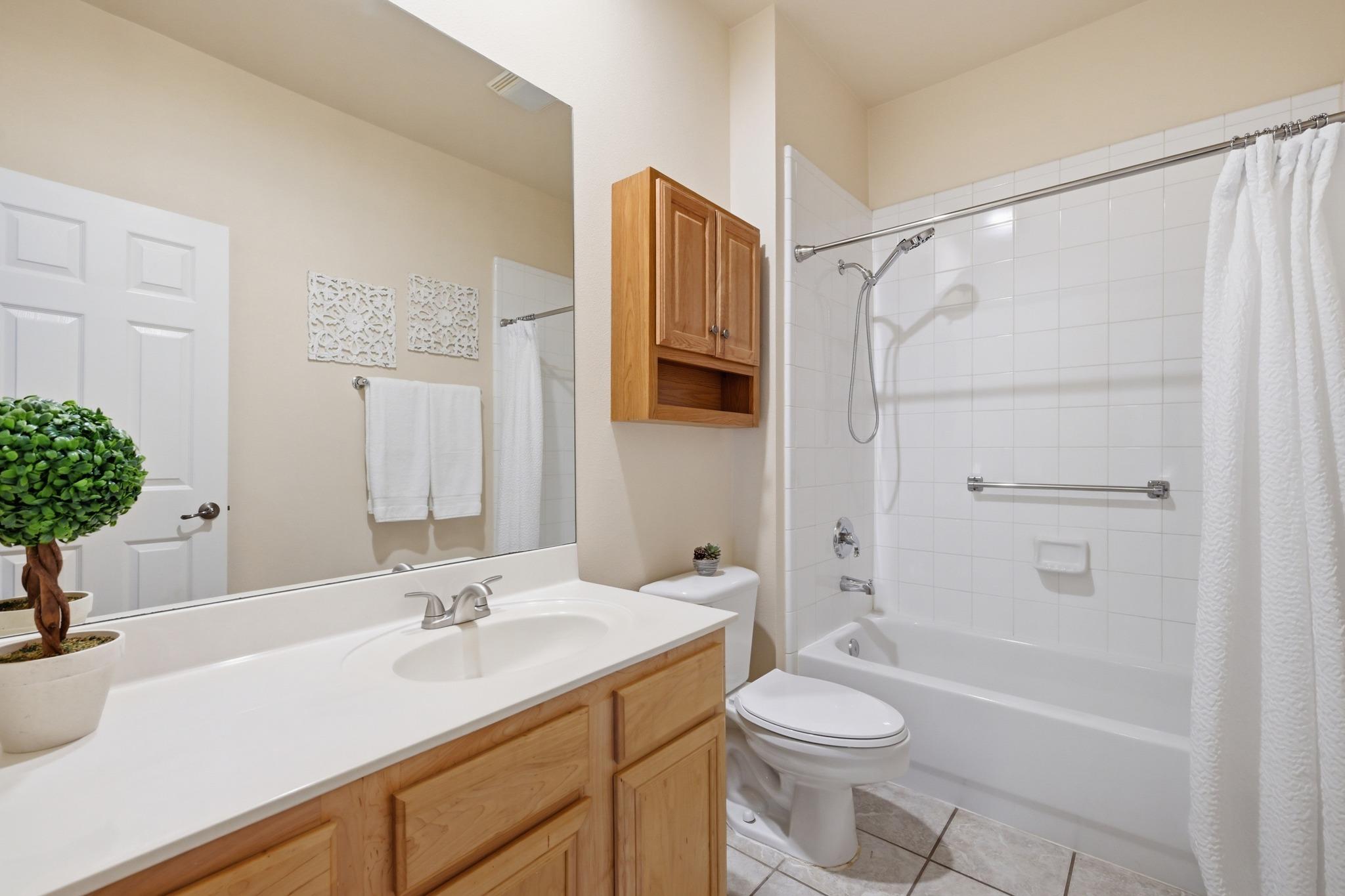 11558 Spicewood Pkwy # 15, Austin, TX 78750